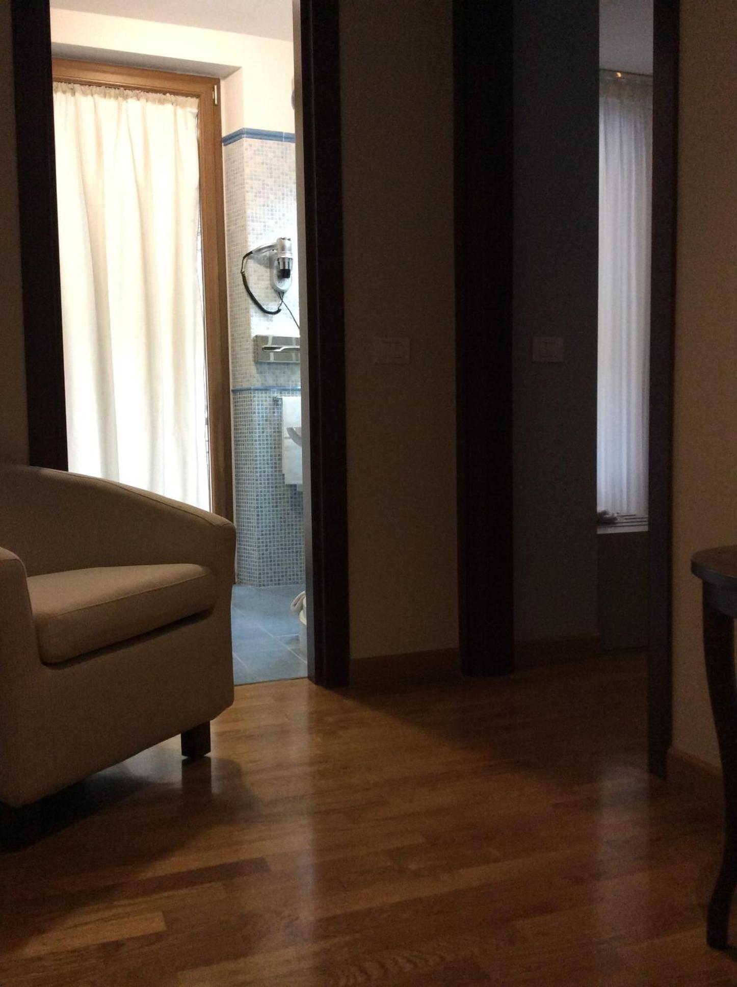 Superior Double Room - Photo 2