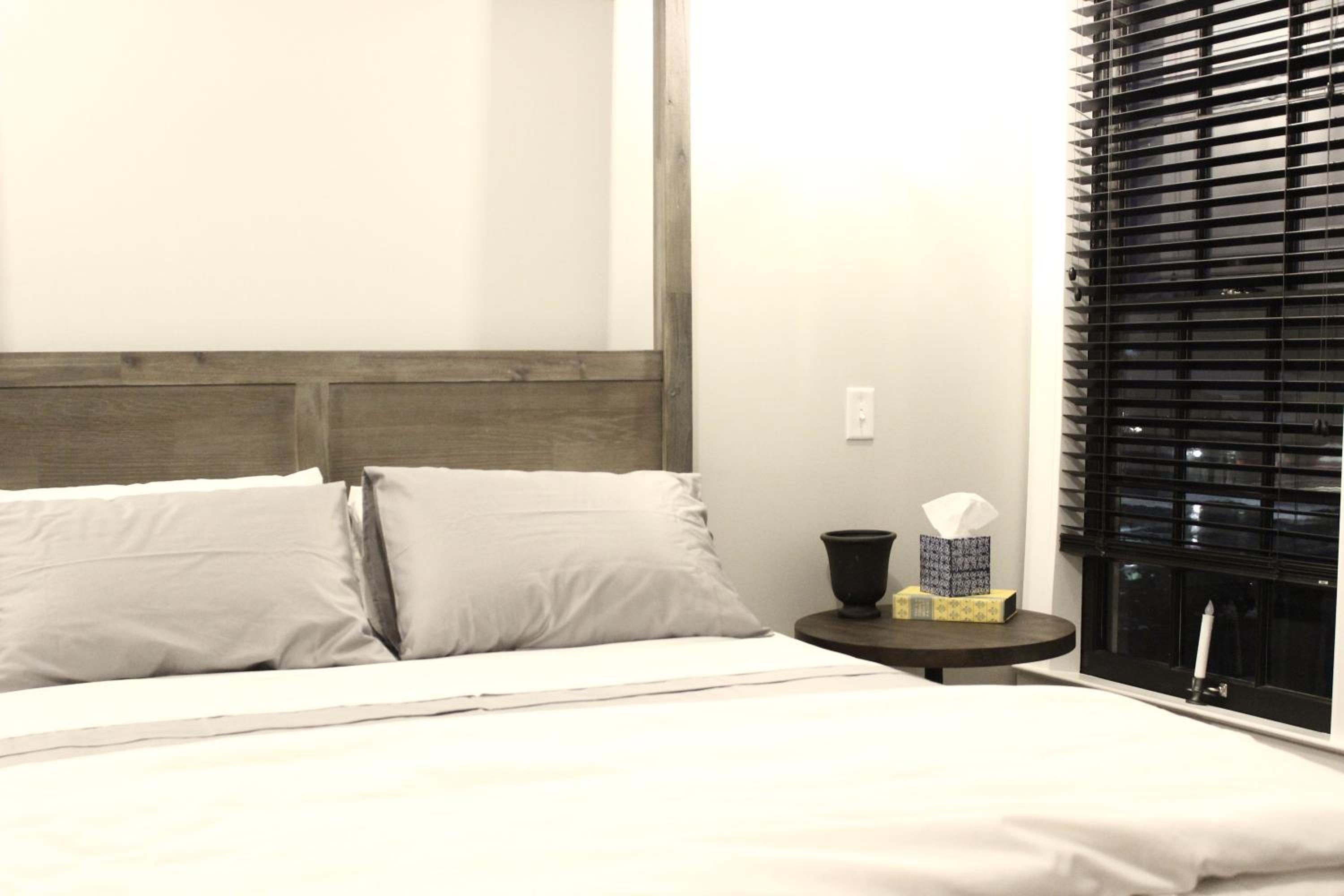 Standard Queen Room photo 1