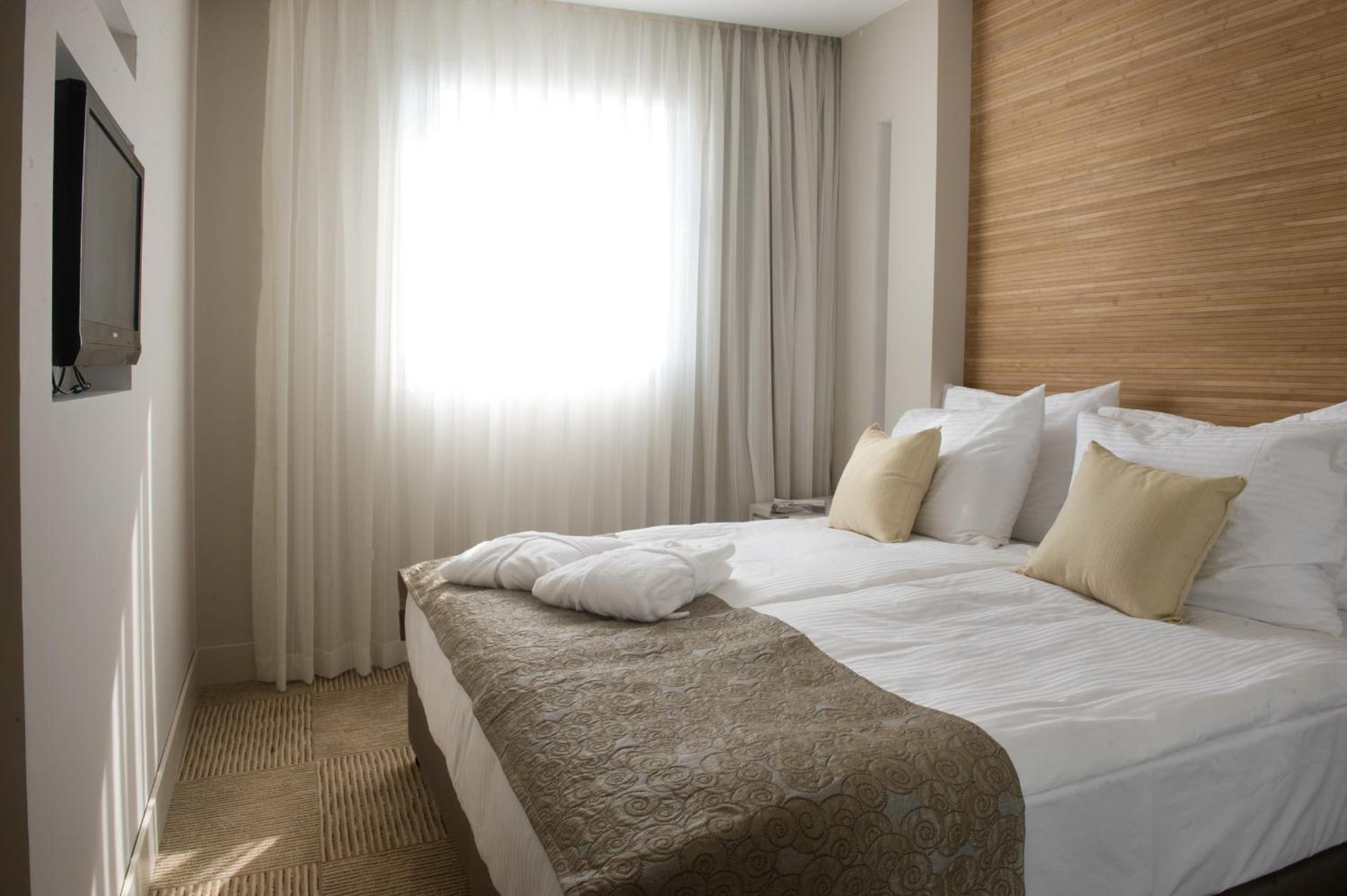 Deluxe Sea View - Photo 4