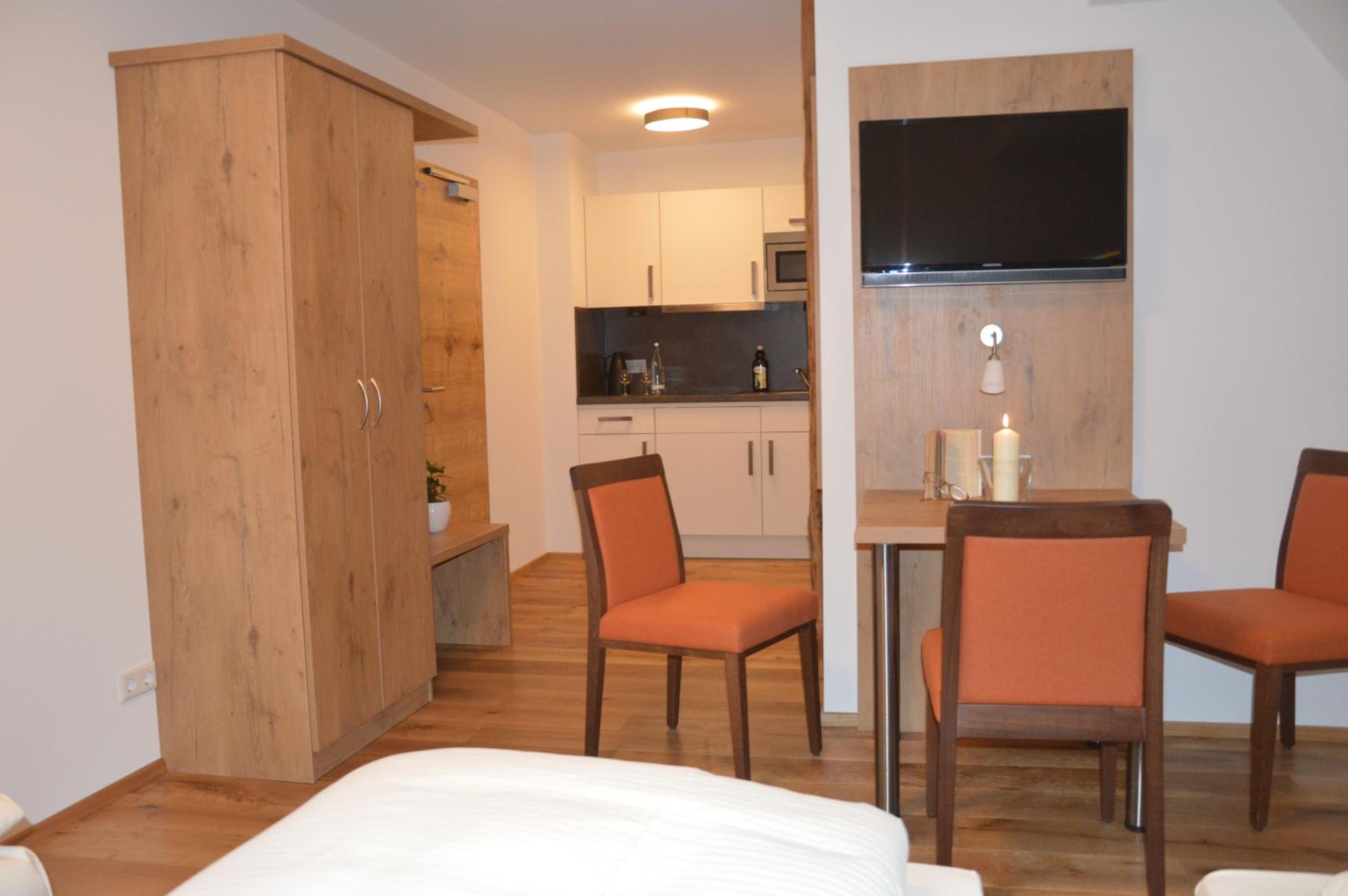 Comfort Triple Room - Photo 12
