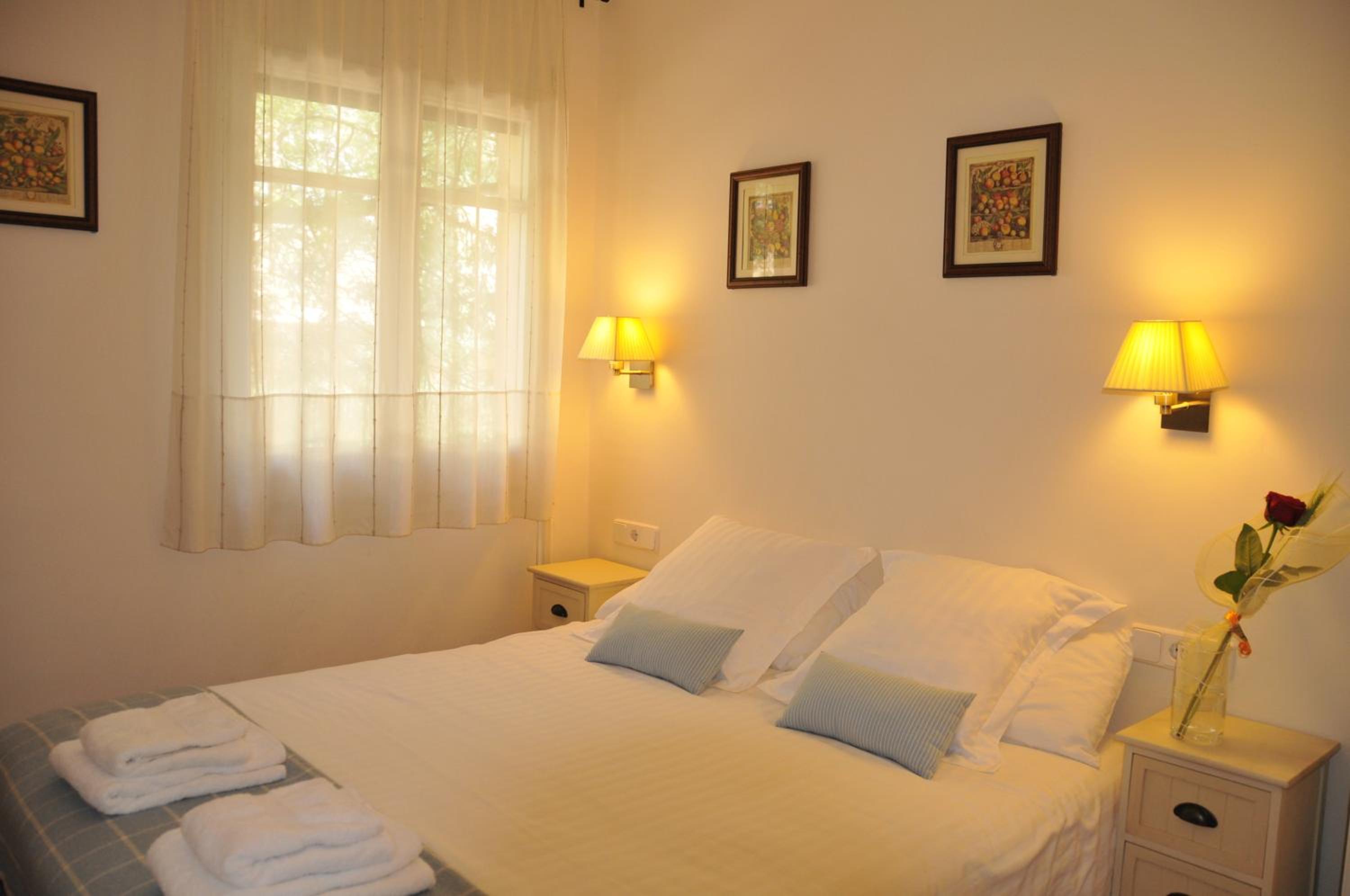 Apartamento de Dos Habitaciones con Terraza