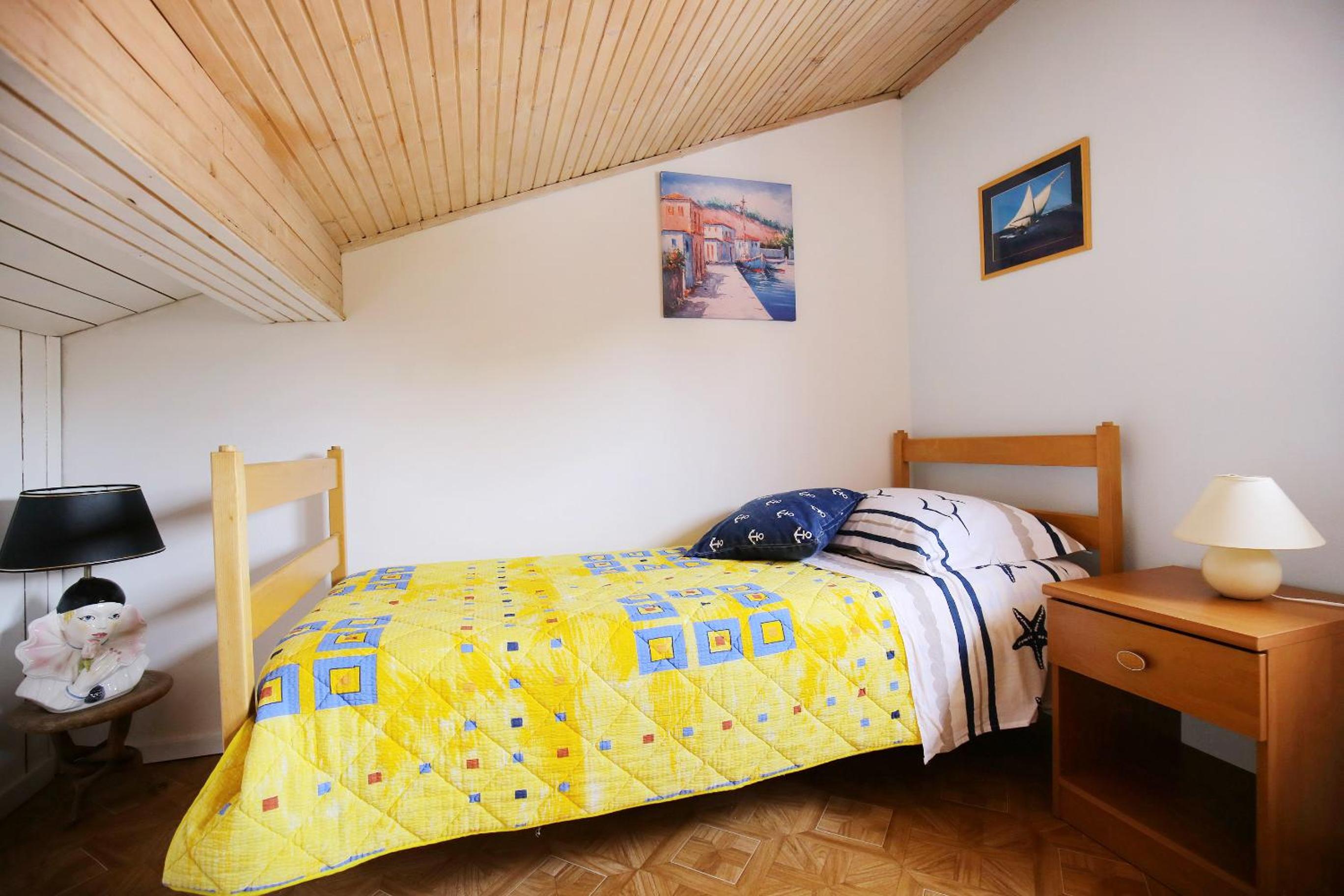 Two-Bedroom Apartment with Balcony and Sea View photo 1