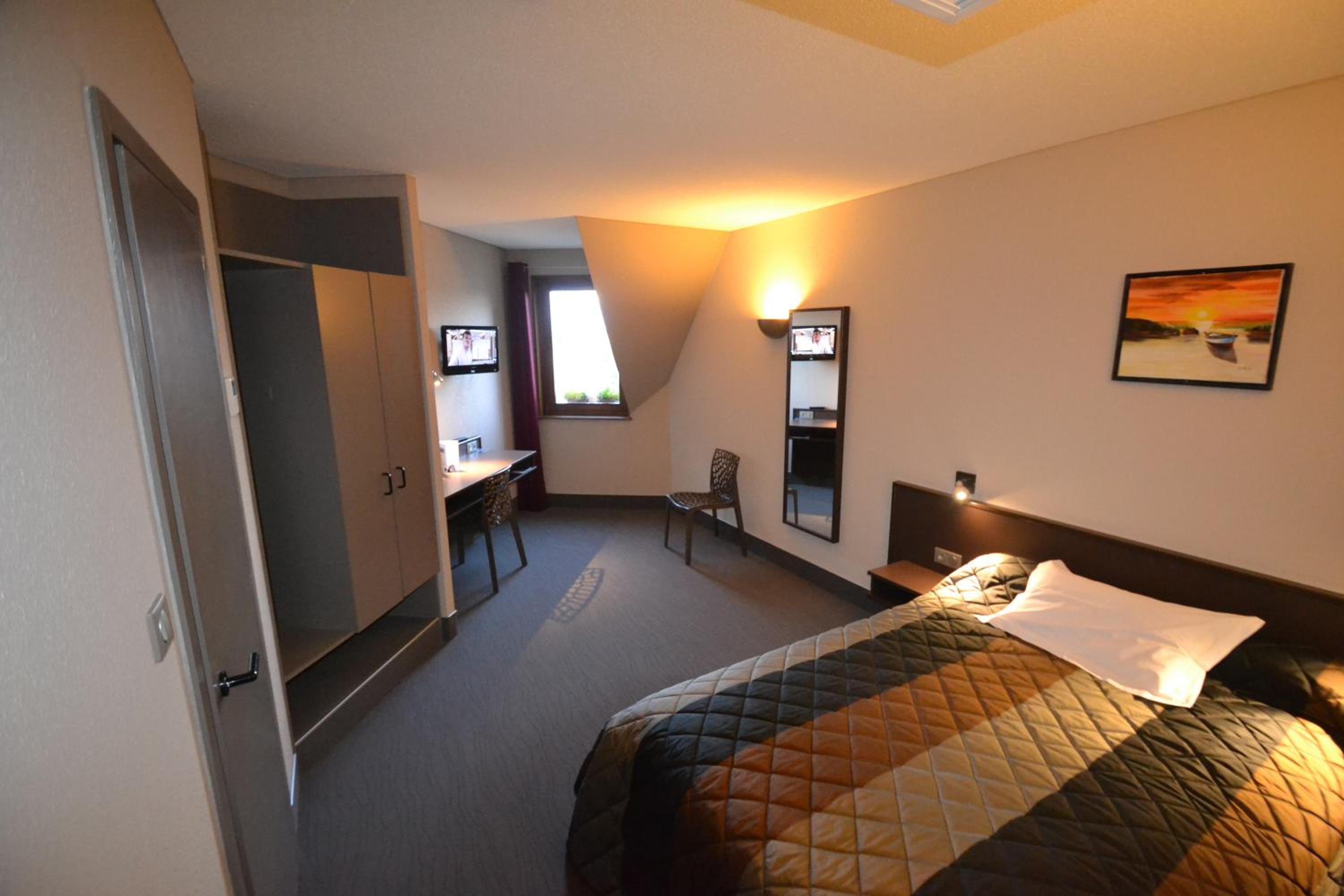 Double Room - Photo 1