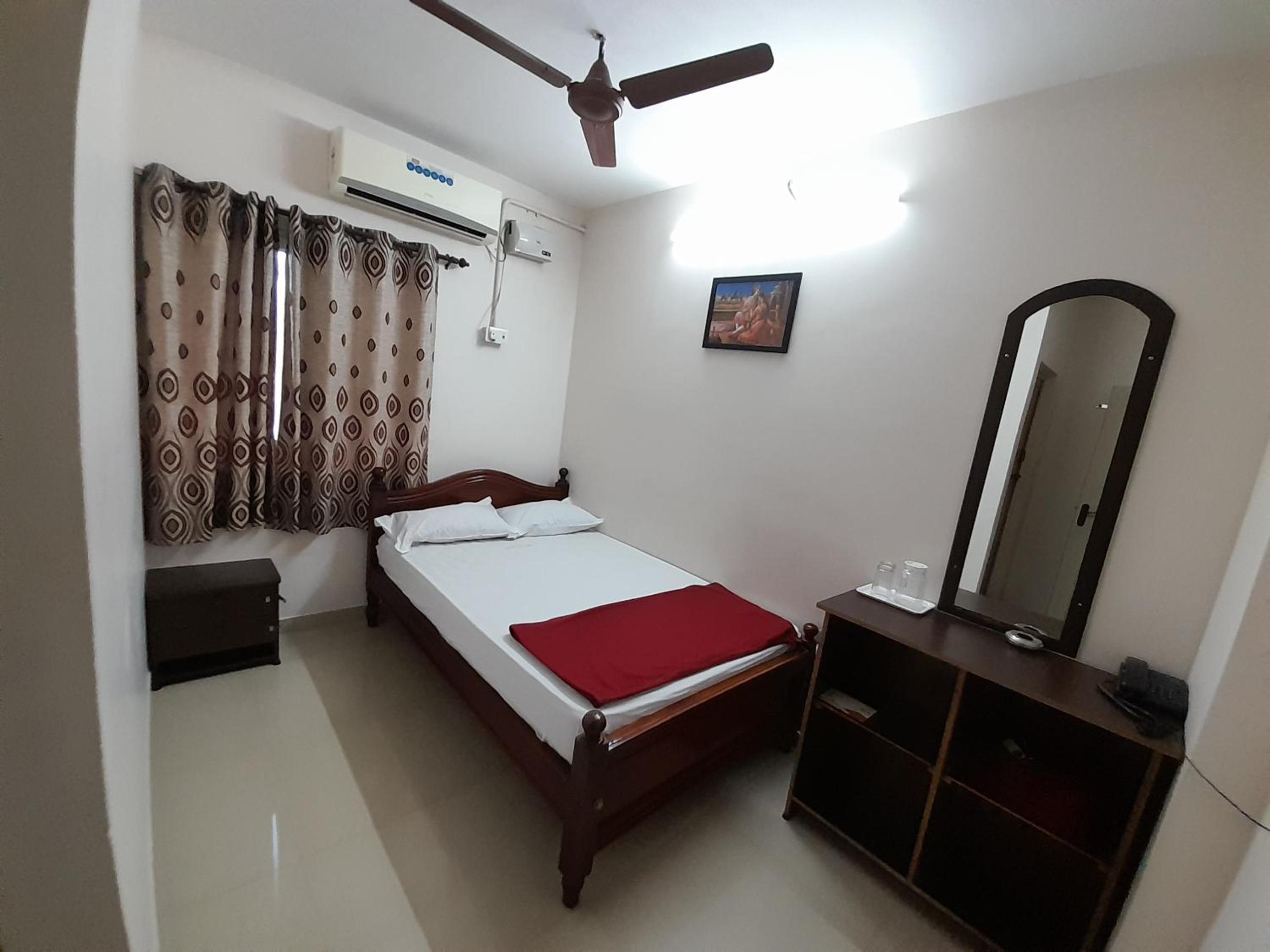 Deluxe Single Room photo 1