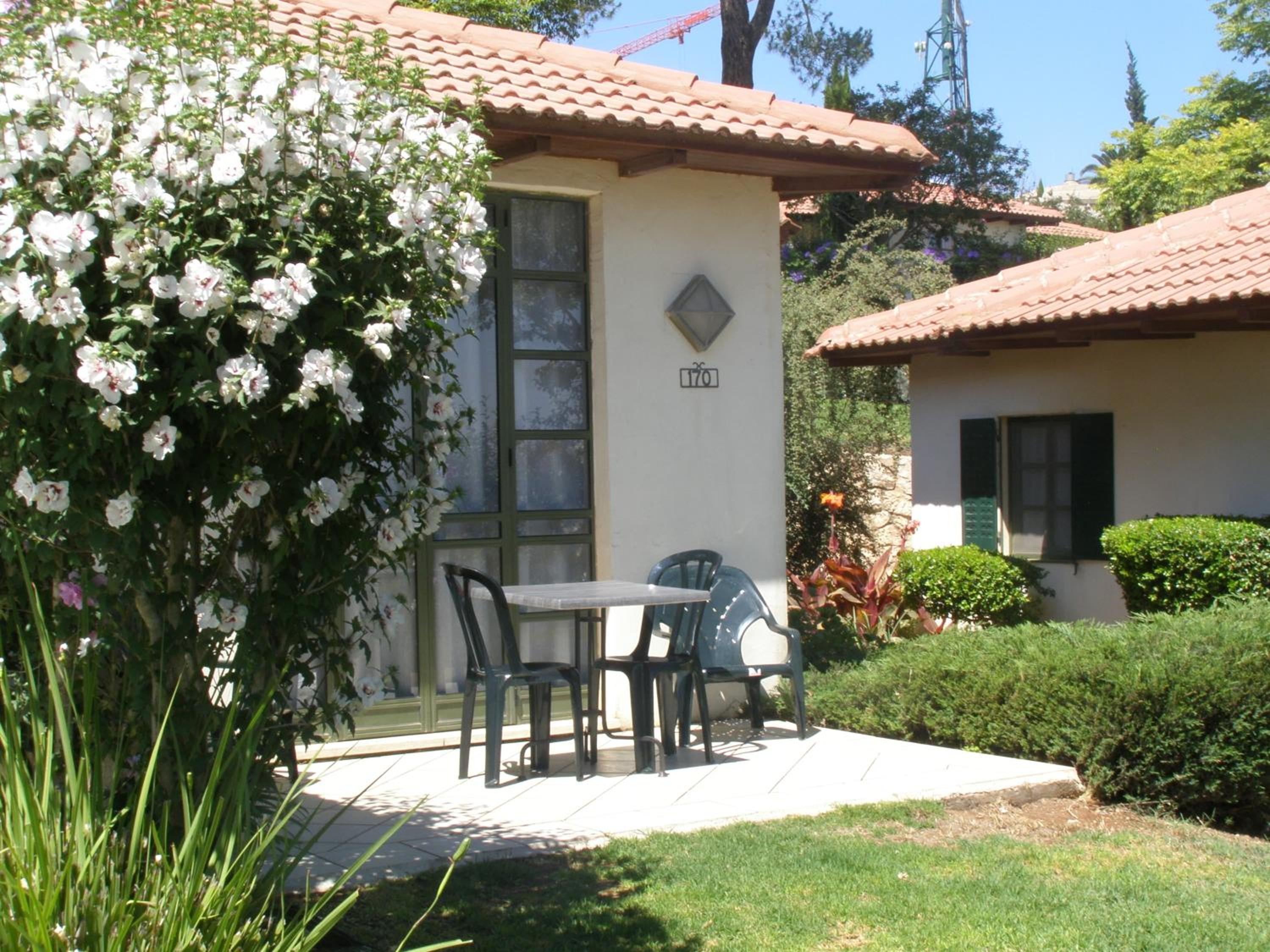 Apartment with Garden View - Photo 10