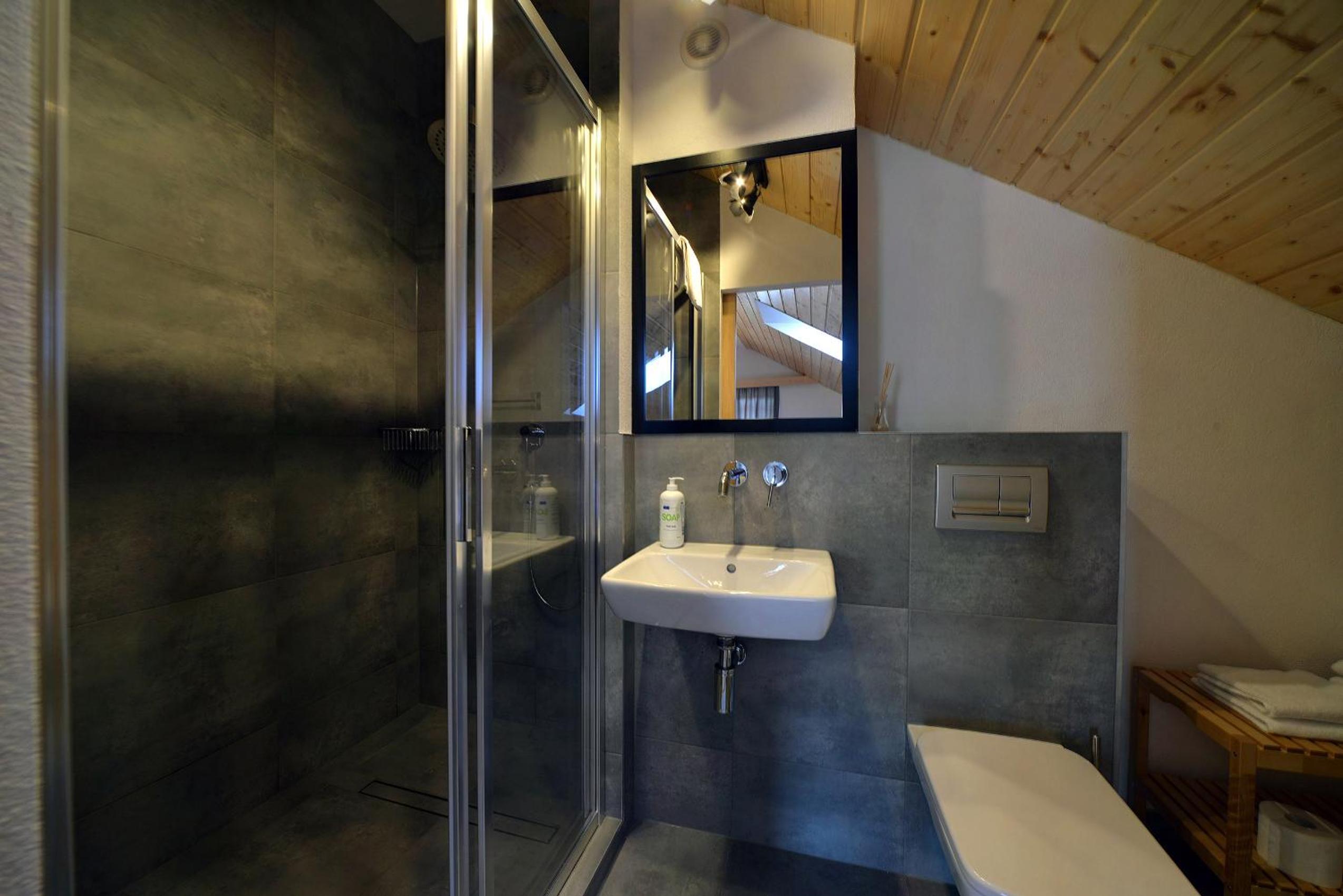Deluxe Quadruple Room with Mountain View photo 2