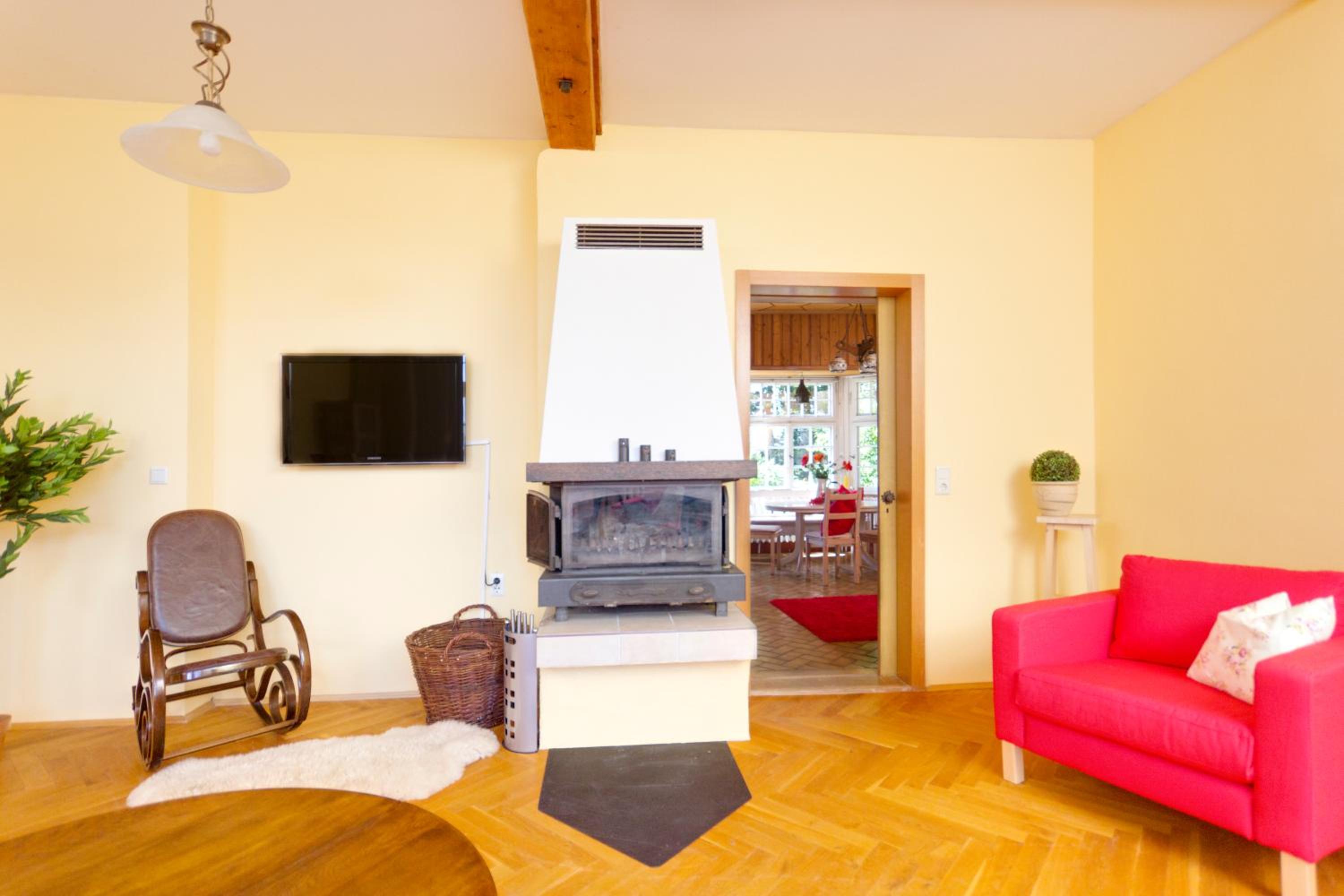 Three-Bedroom House photo 1