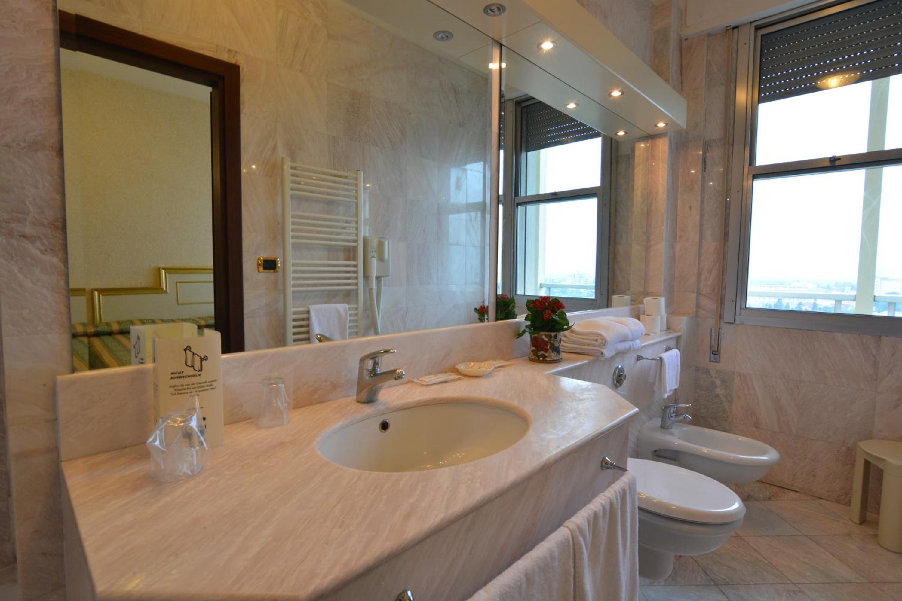 Superior Double Room - Photo 5