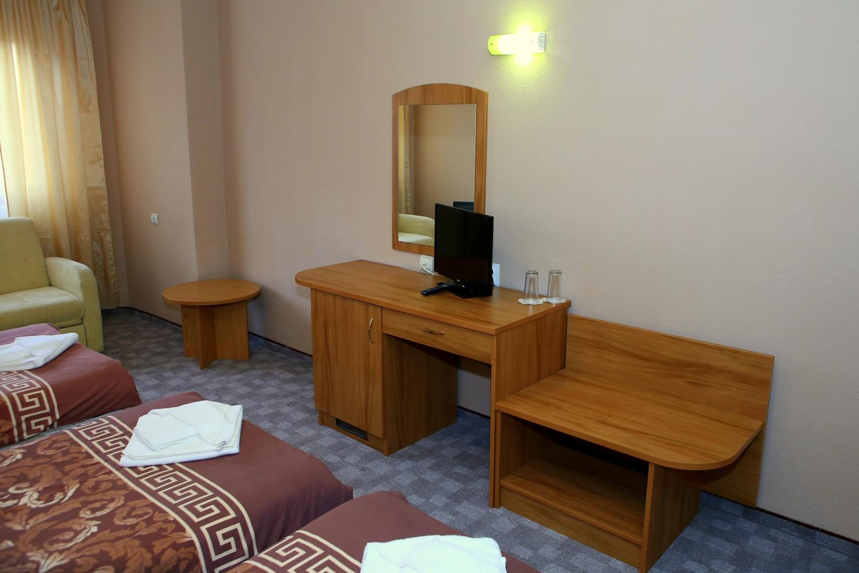 Triple Room - Photo 1
