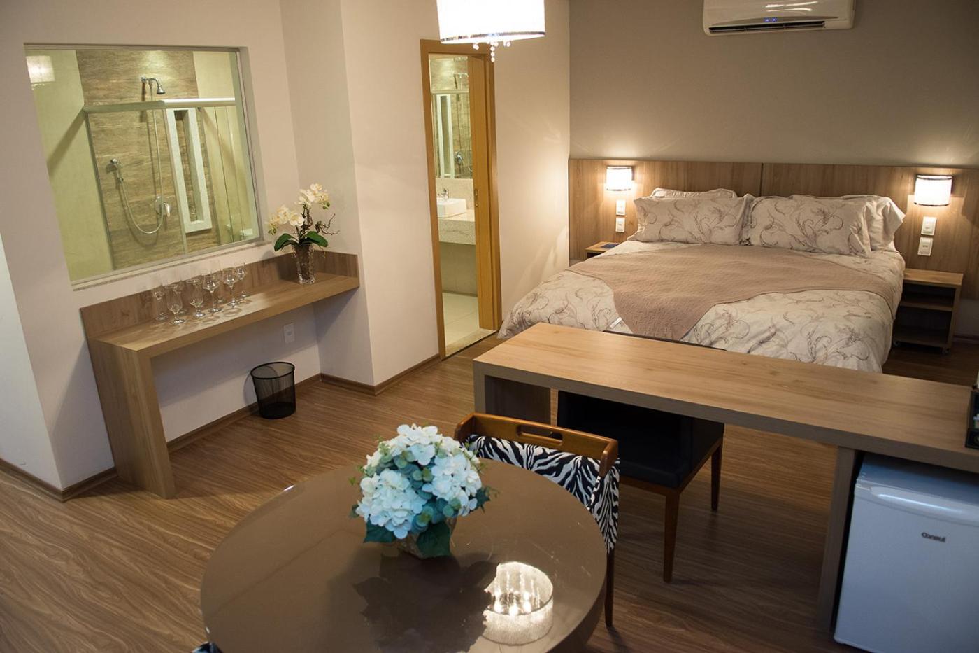 King Suite with Spa Bath