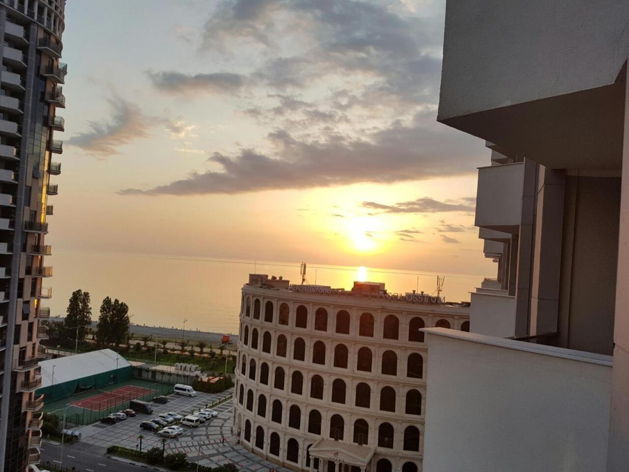 Apartment with Sea and Mountain View photo 2