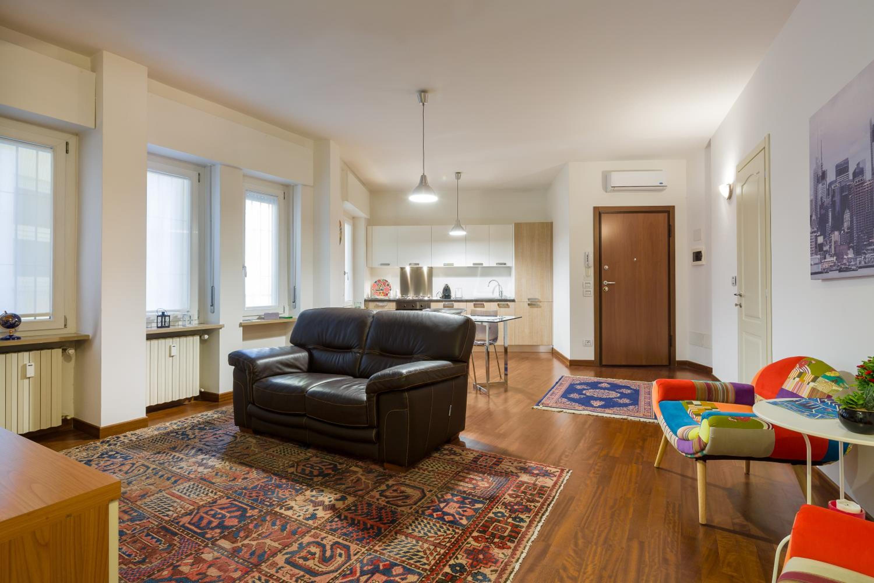 Deluxe Apartment