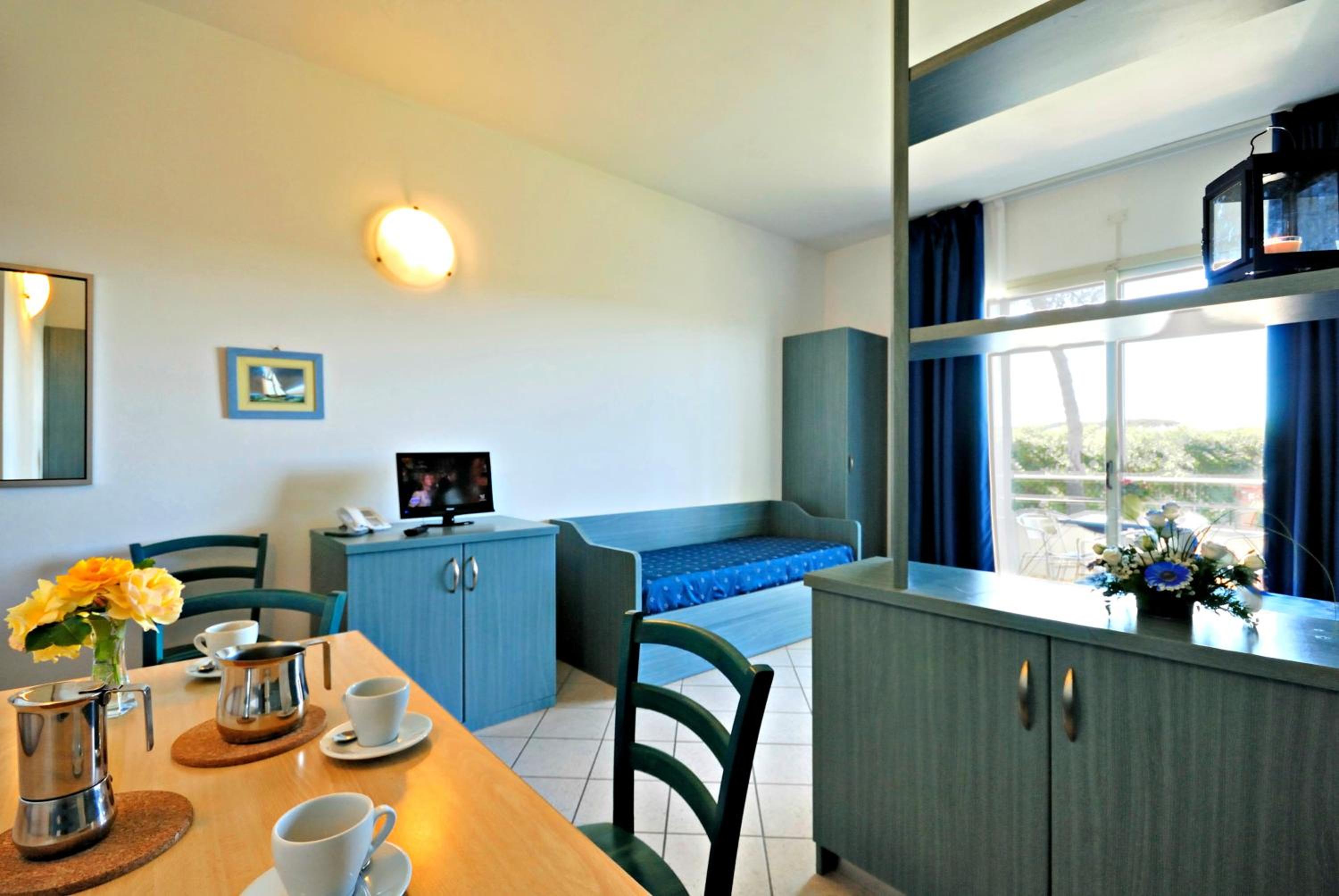 Studio Apartment