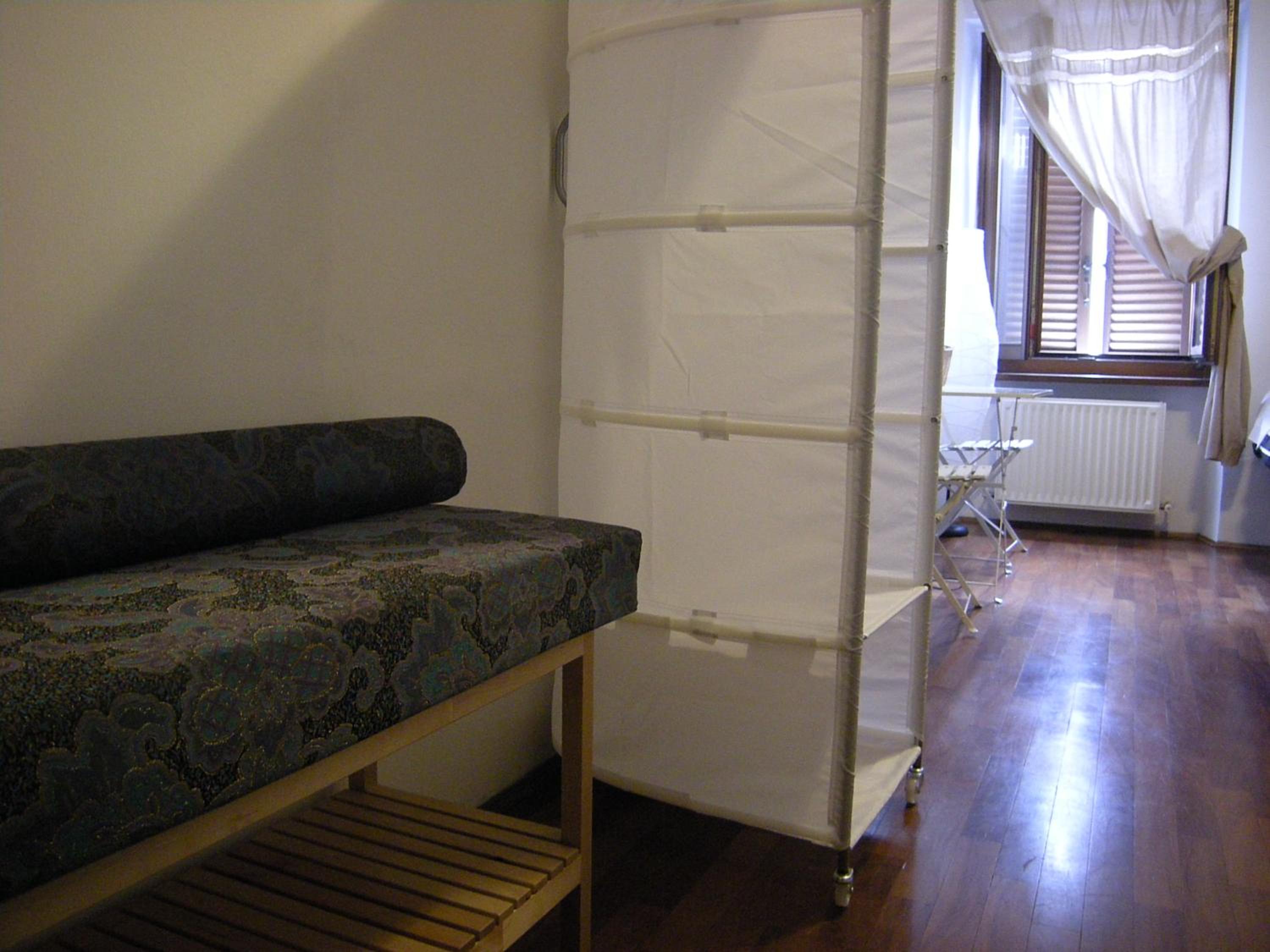 Single Room With Private External Bathroom photo 1