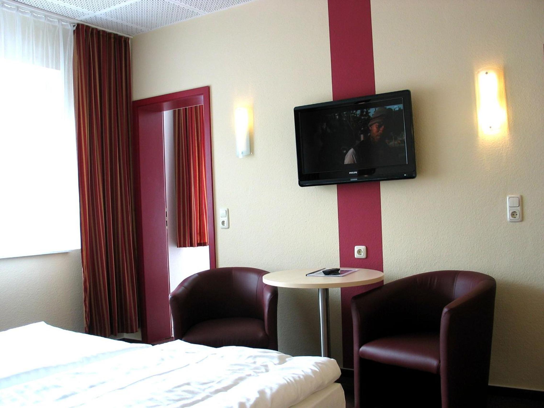 Standard Double Room - Photo 2
