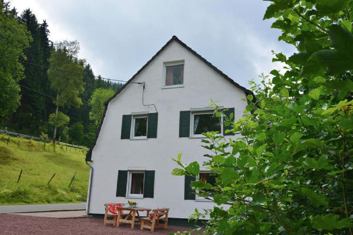 Two-Bedroom House photo 3