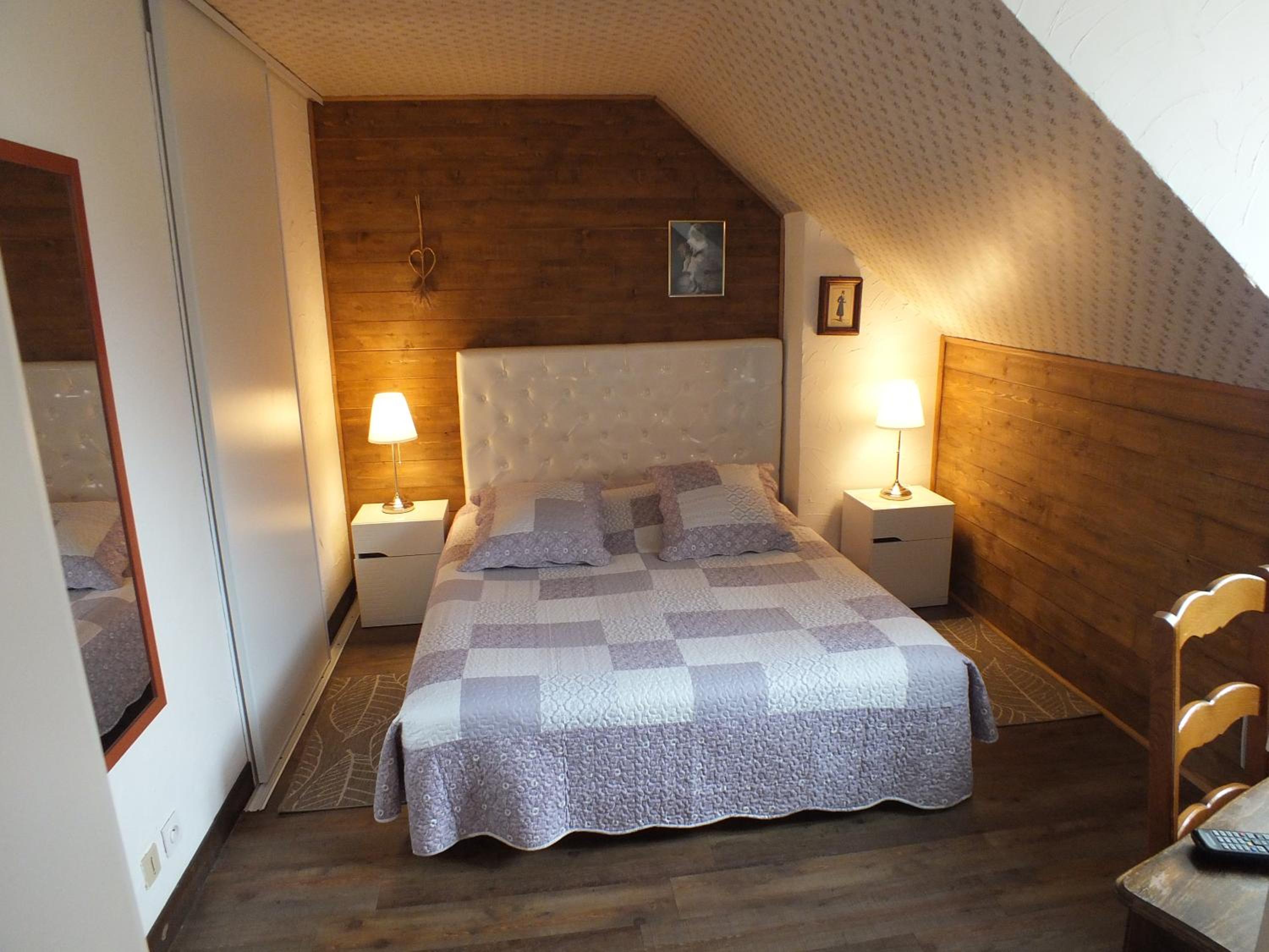 Double Room - Photo 6