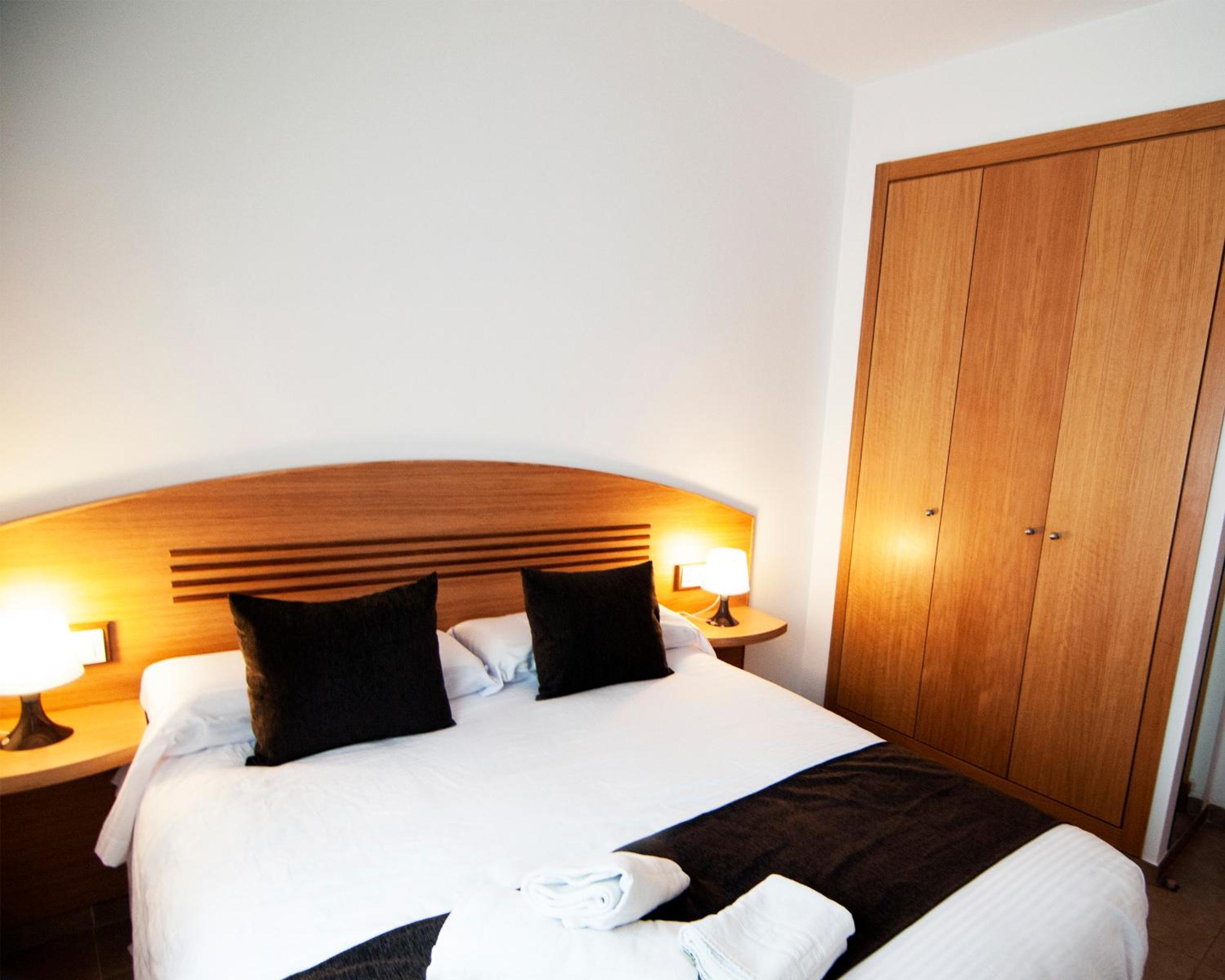 One-Bedroom Apartment (2 Adults) - City View