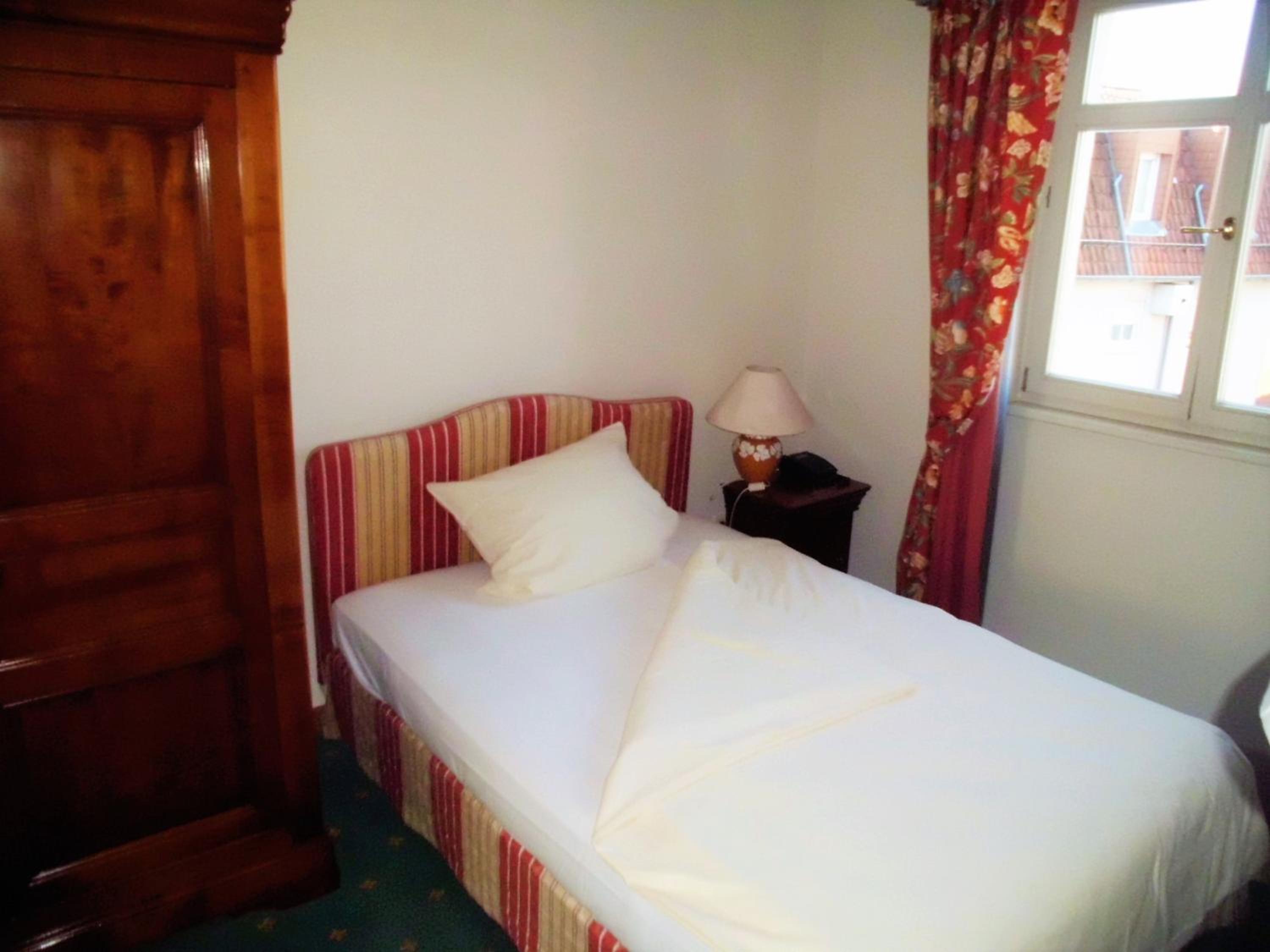 Double Room - Photo 4