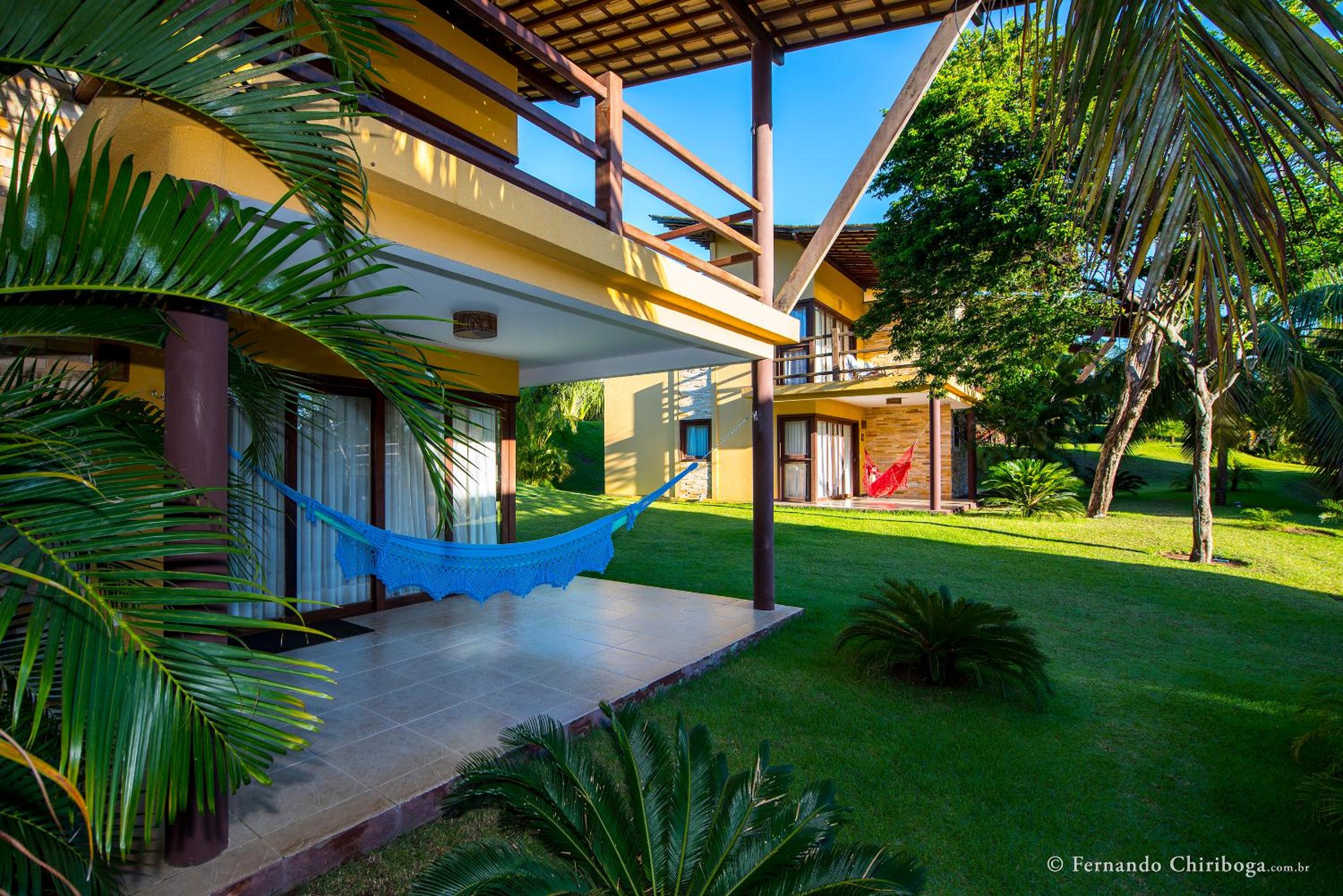 Luxury Family Chalet with Lagoon and Pool View - Photo 6