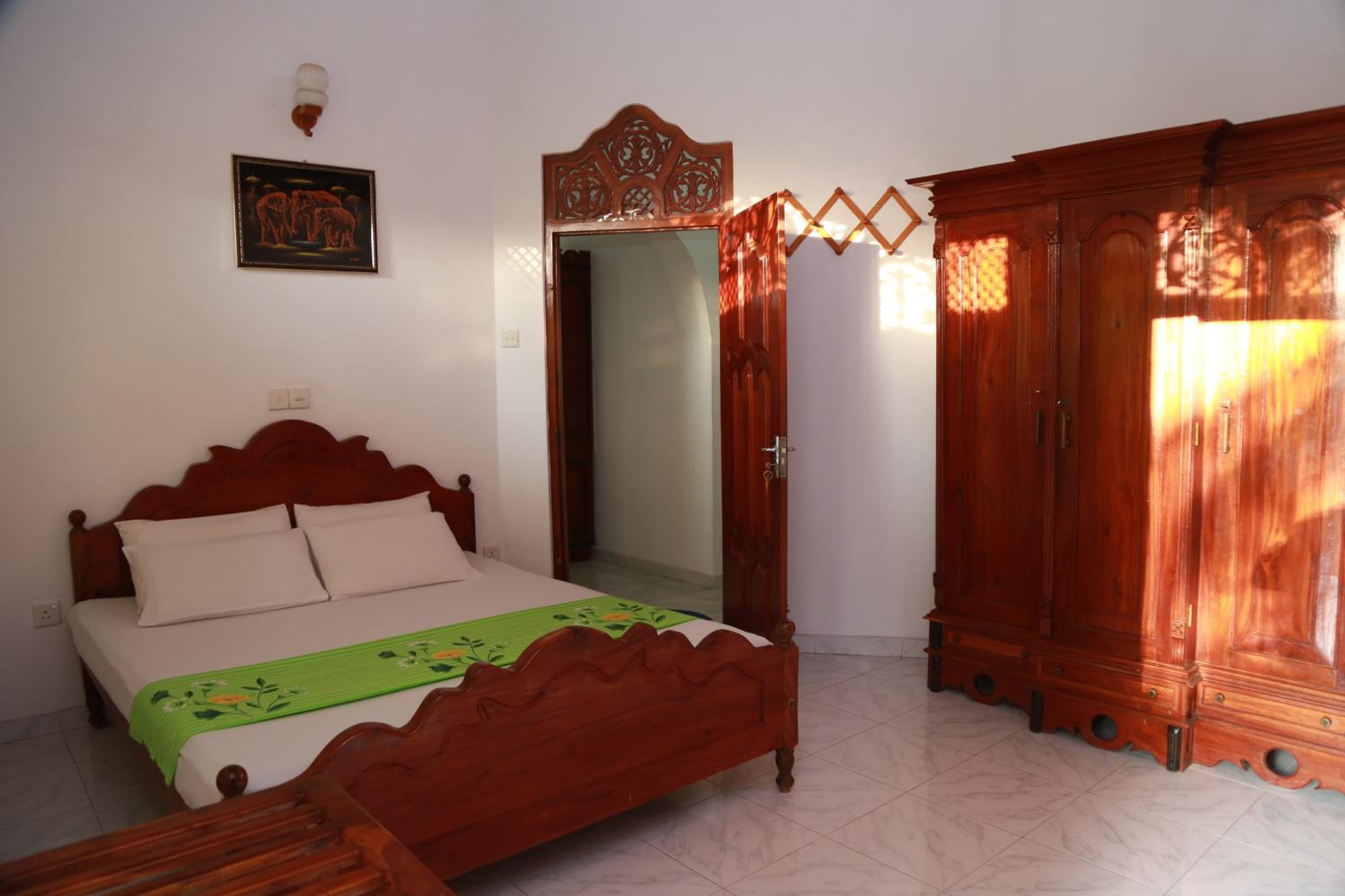 Standard Double Room with Fan photo 1