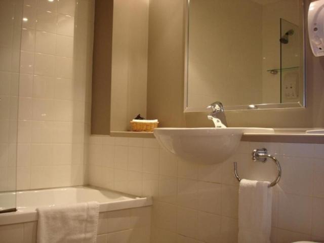 Available room