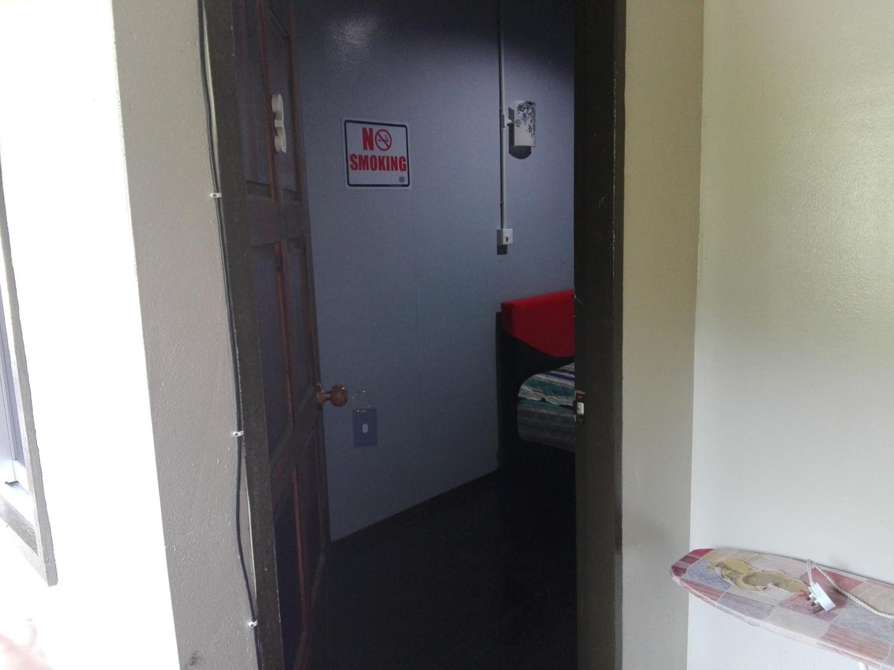 Economy Double Room photo 3
