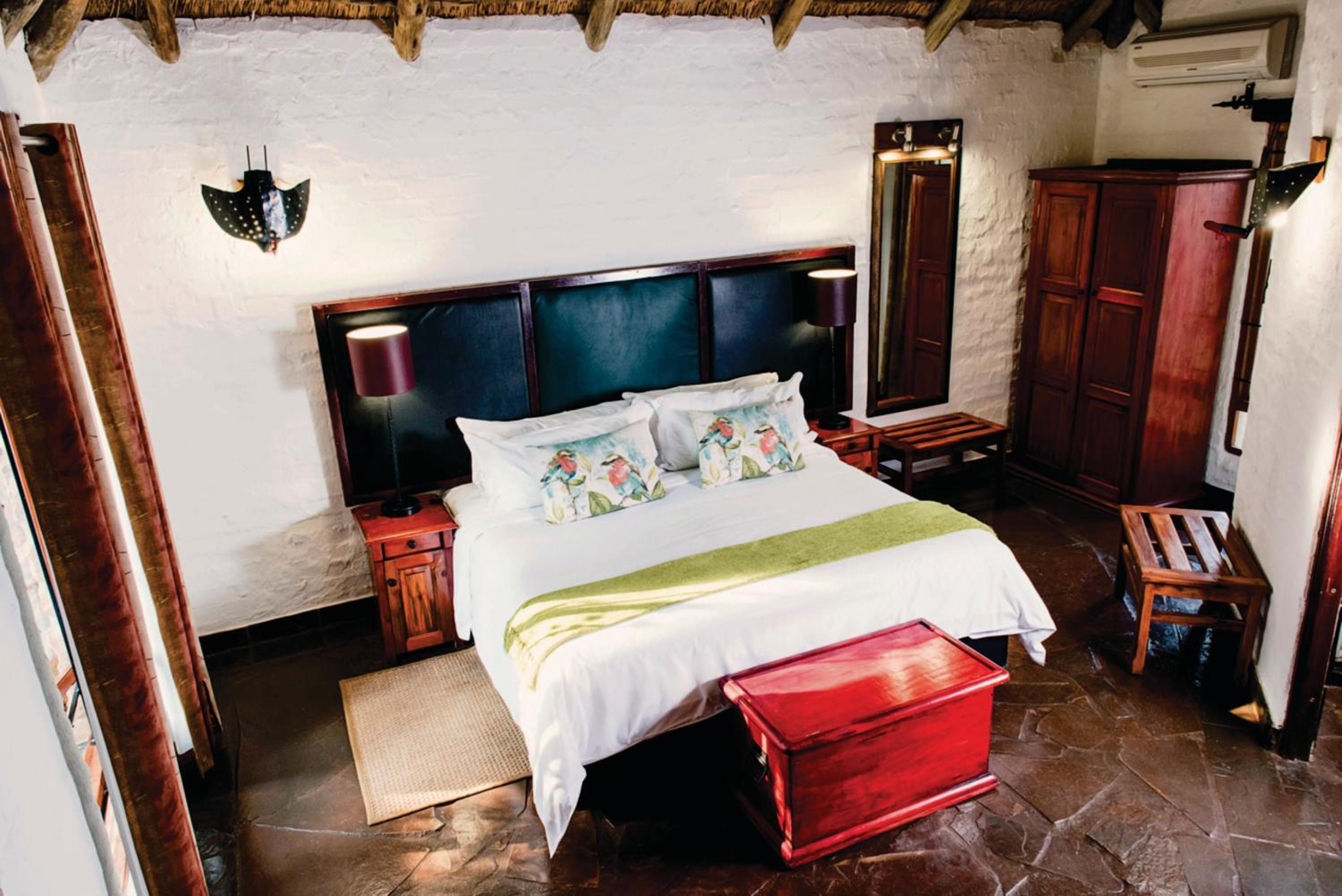 Super Deluxe Double or Twin Room - Photo 1