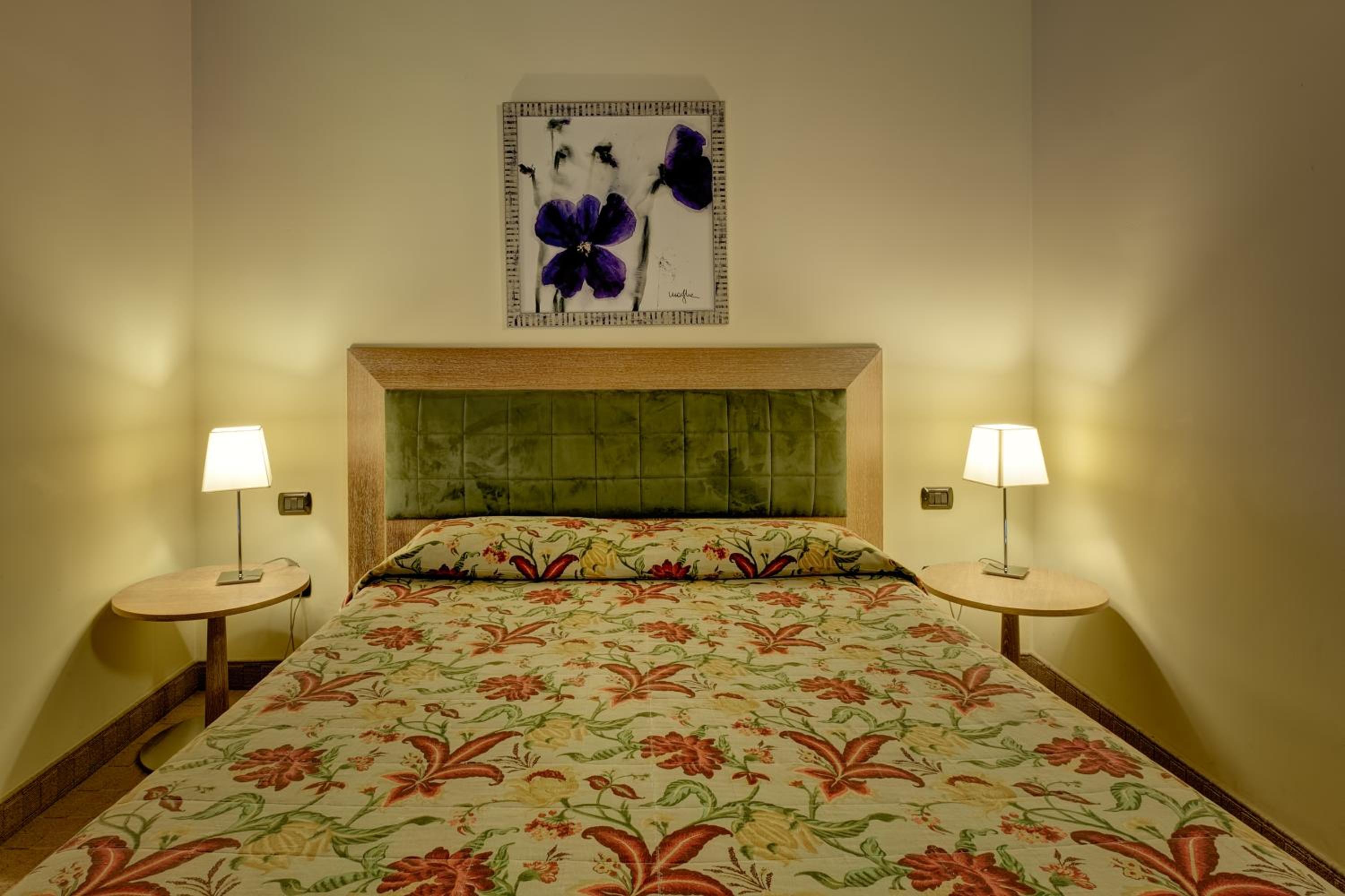 Superior Double or Twin Room - Photo 4