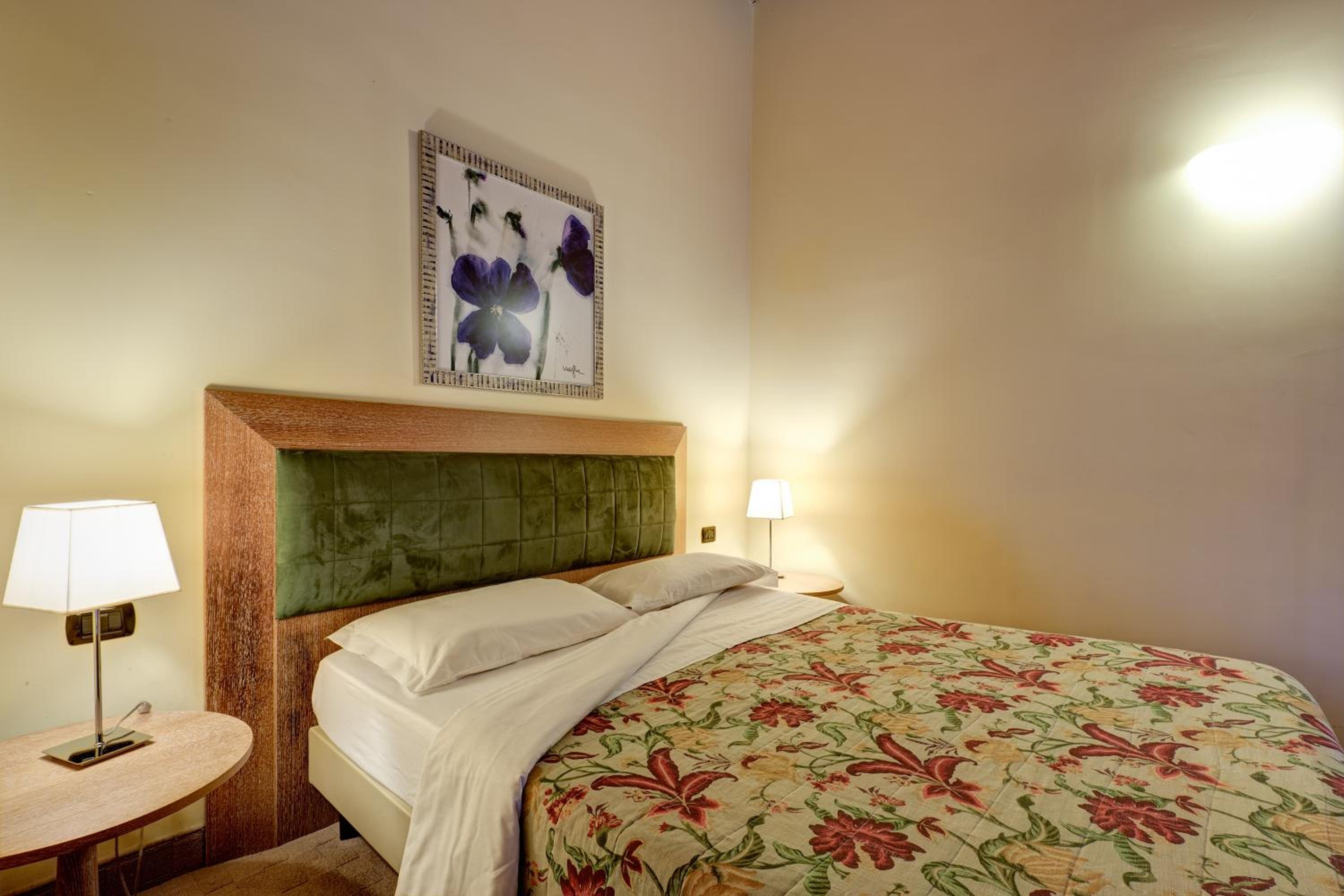 Superior Double or Twin Room - Photo 1