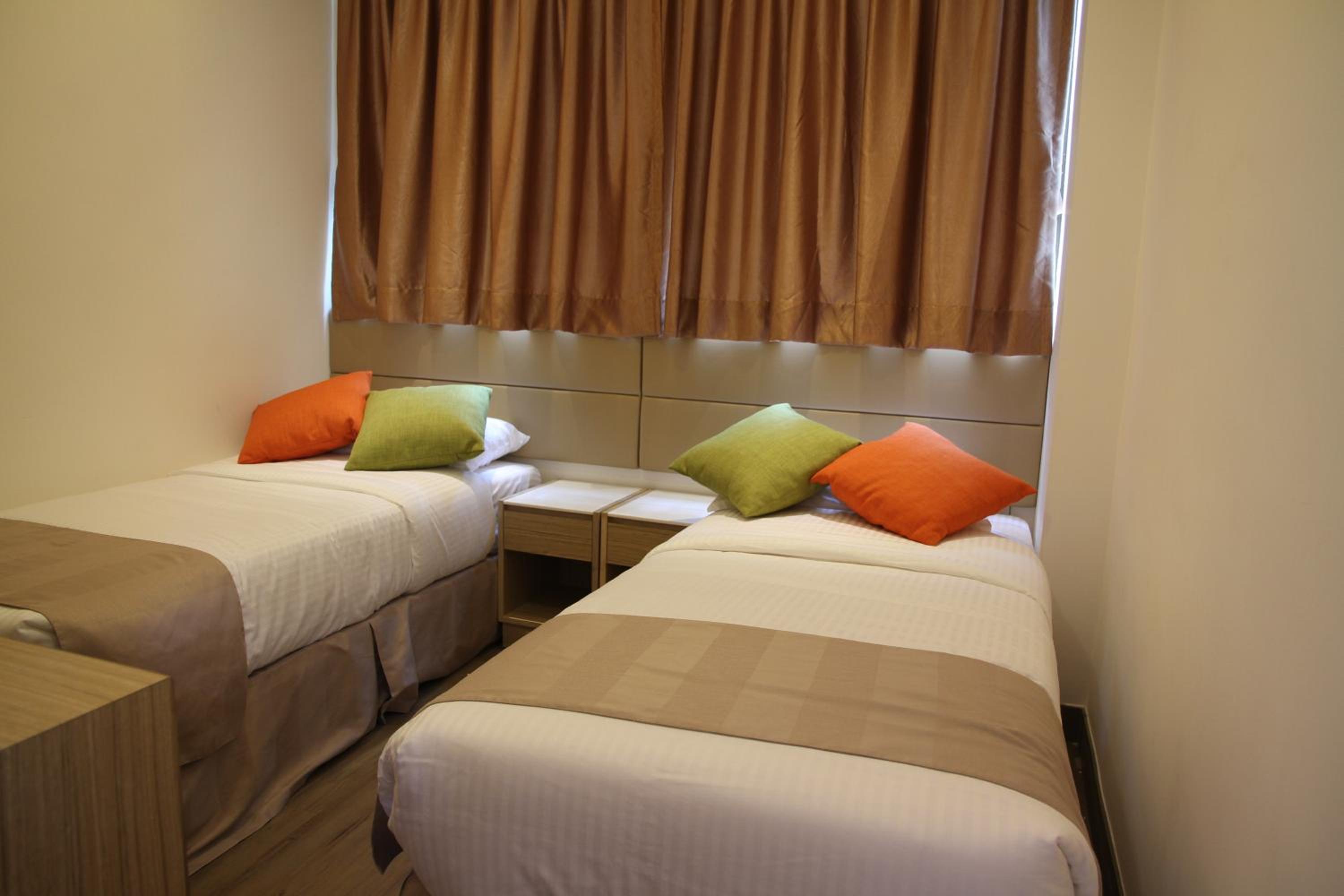 Standard Twin Room