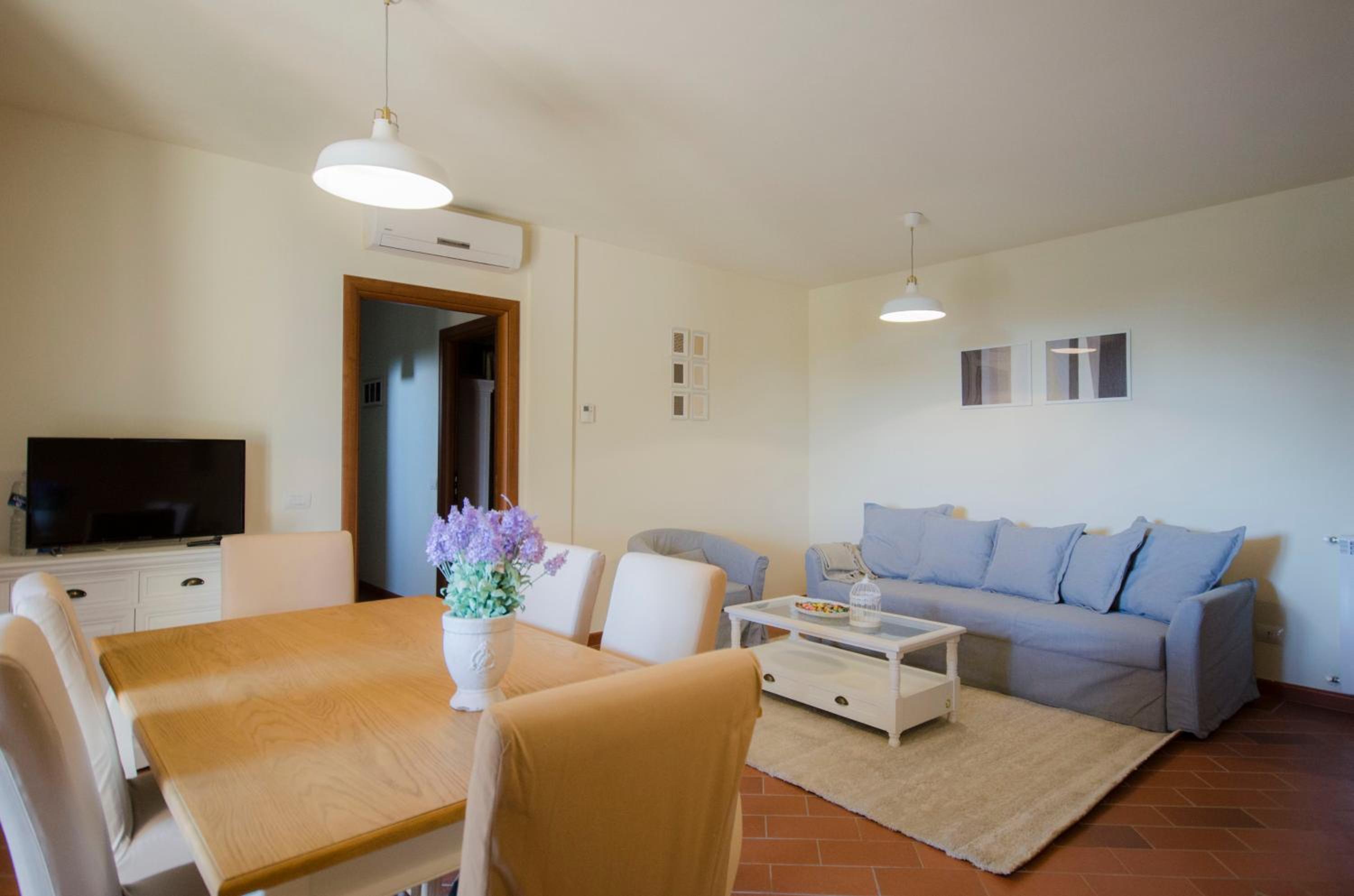 Three-Bedroom Suite photo 2