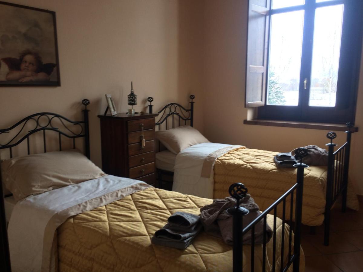 Twin Room with Private External Bathroom