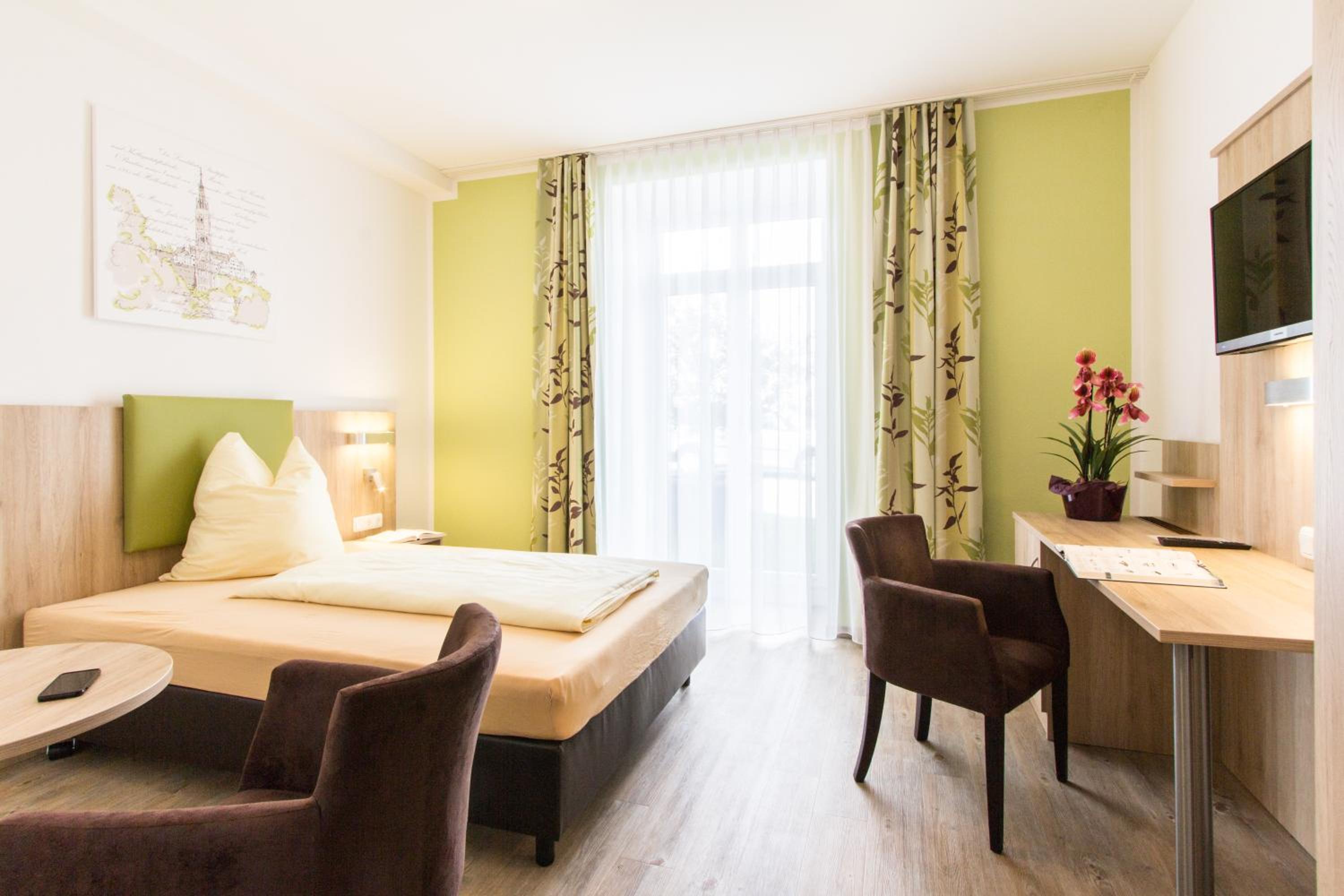 Single Room photo 1