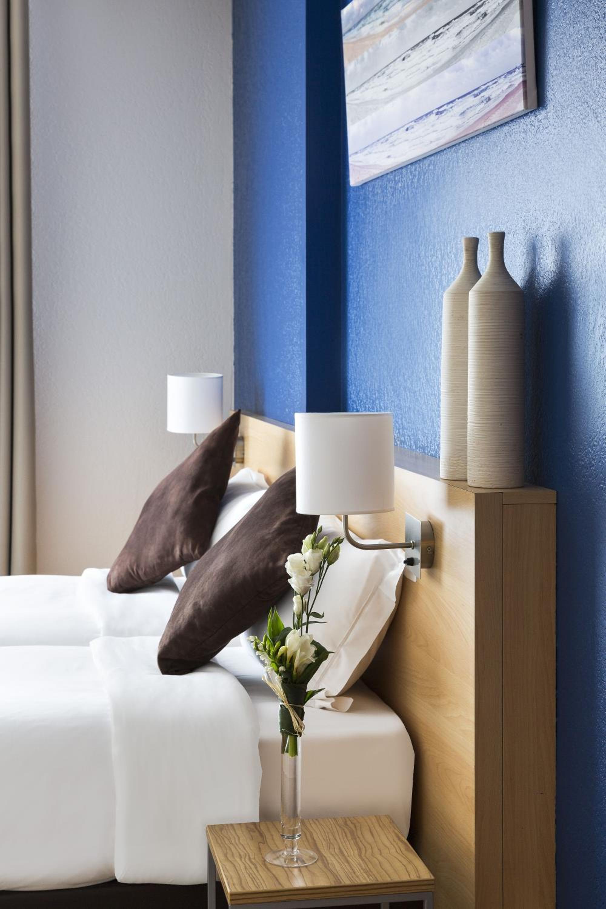Studio (2 Adults) - Photo 4