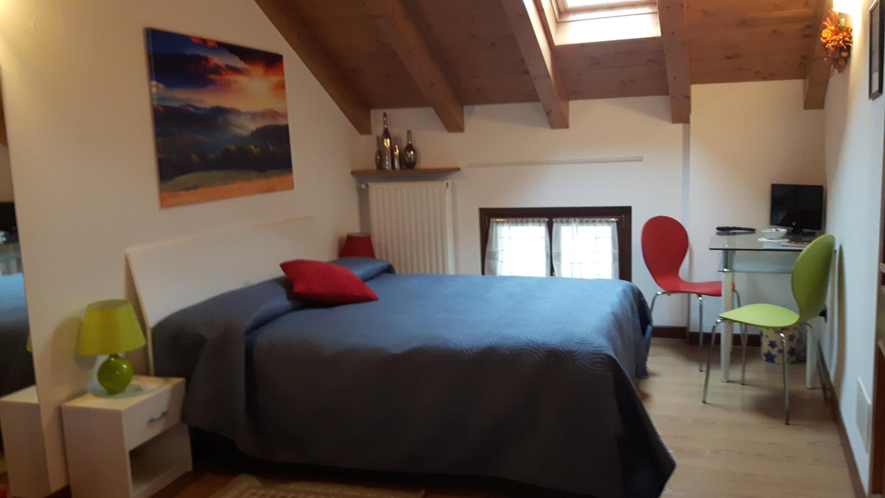 Double Room With Private External Bathroom photo 1