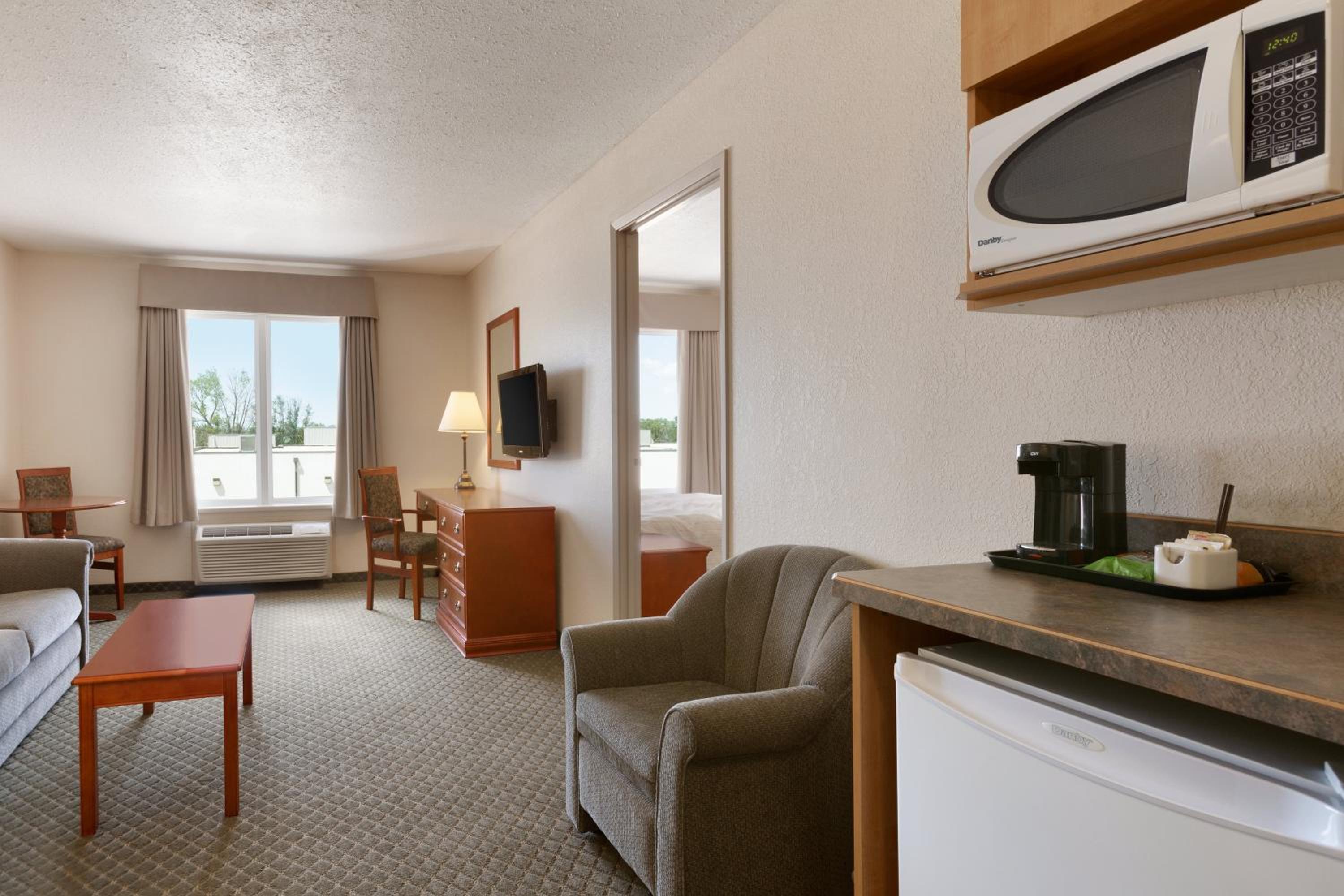 King Suite - Photo 4