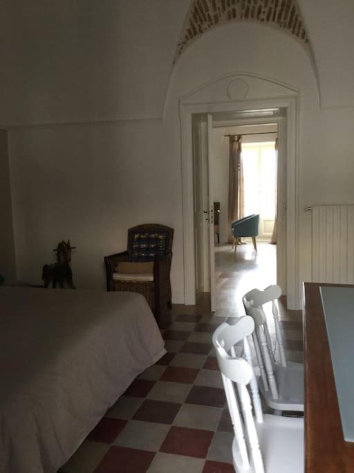 Apartment with Mountain View - Photo 3