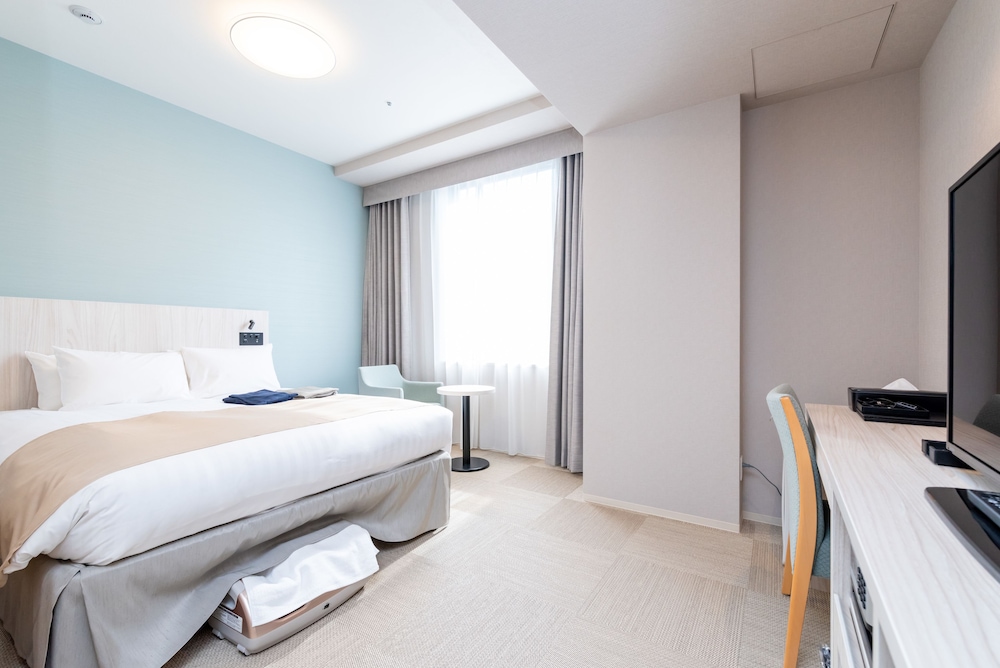Deluxe Double Room, Non Smoking (Housekeep once every 3 days)