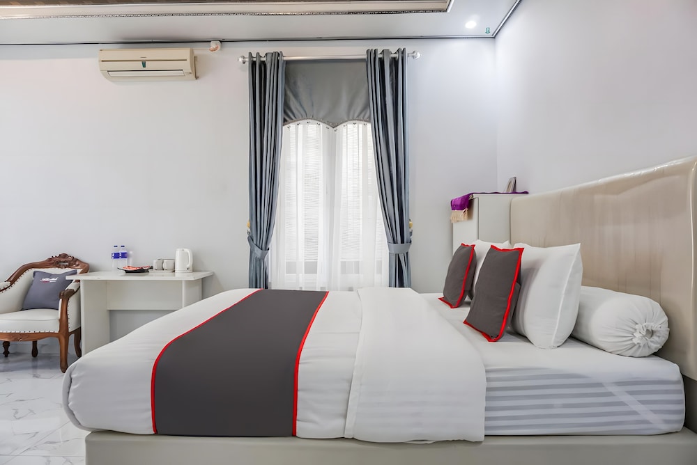 Standard Suite - Photo 3