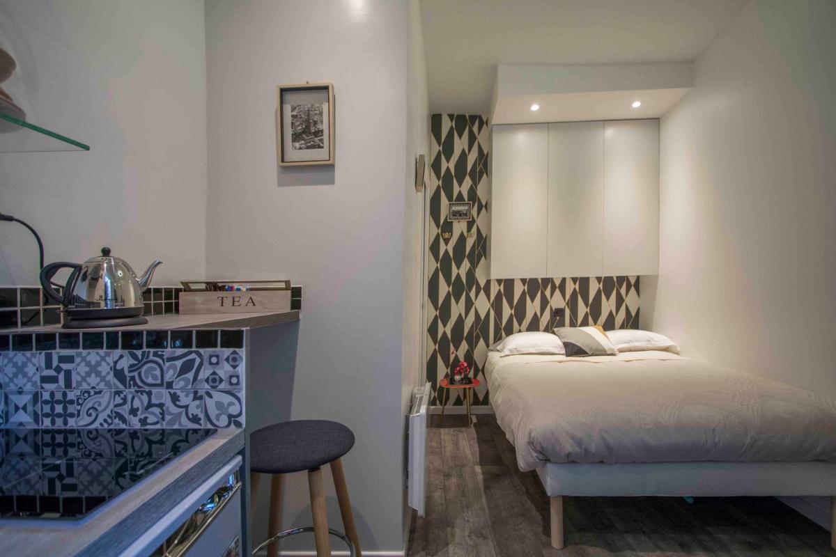 Studio Apartment photo 3