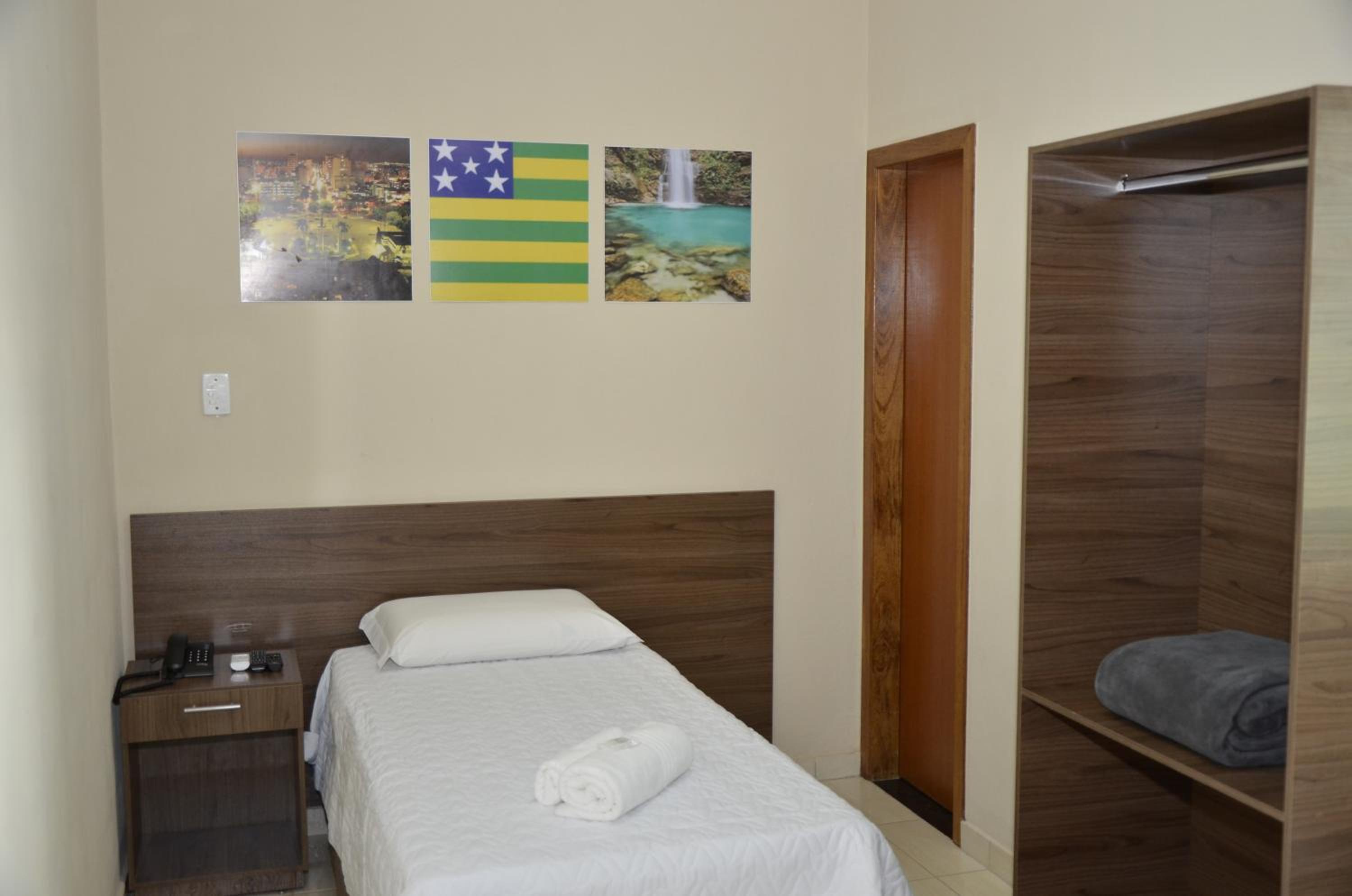 Single Room photo 2