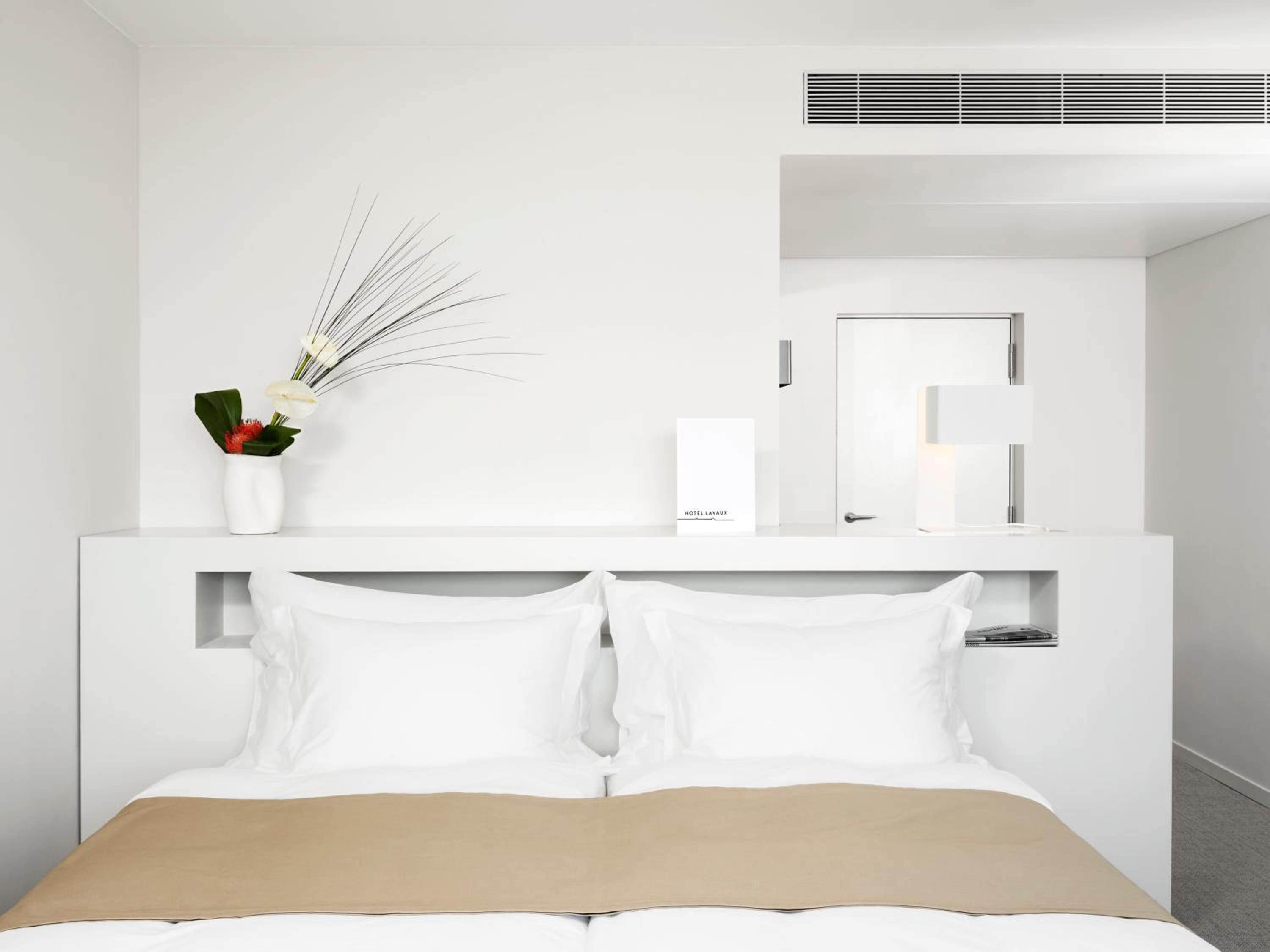 Twin or Double Room - North side - Photo 3