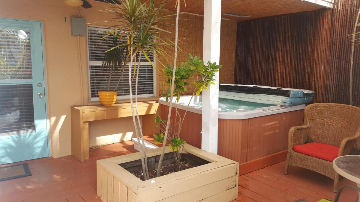 Studio Cottage - Key Largo