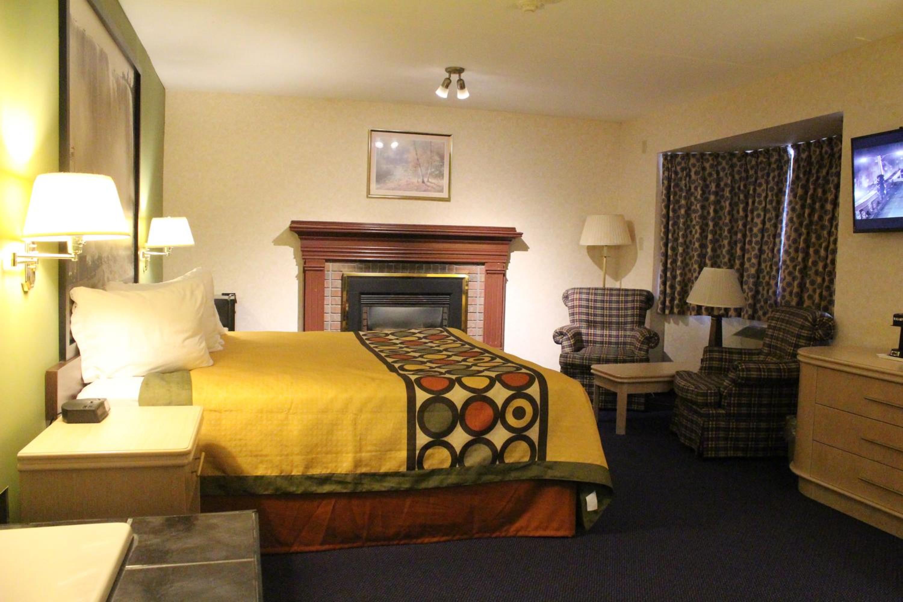 Deluxe King Room with Spa Bath- Non-Smoking - Photo 5