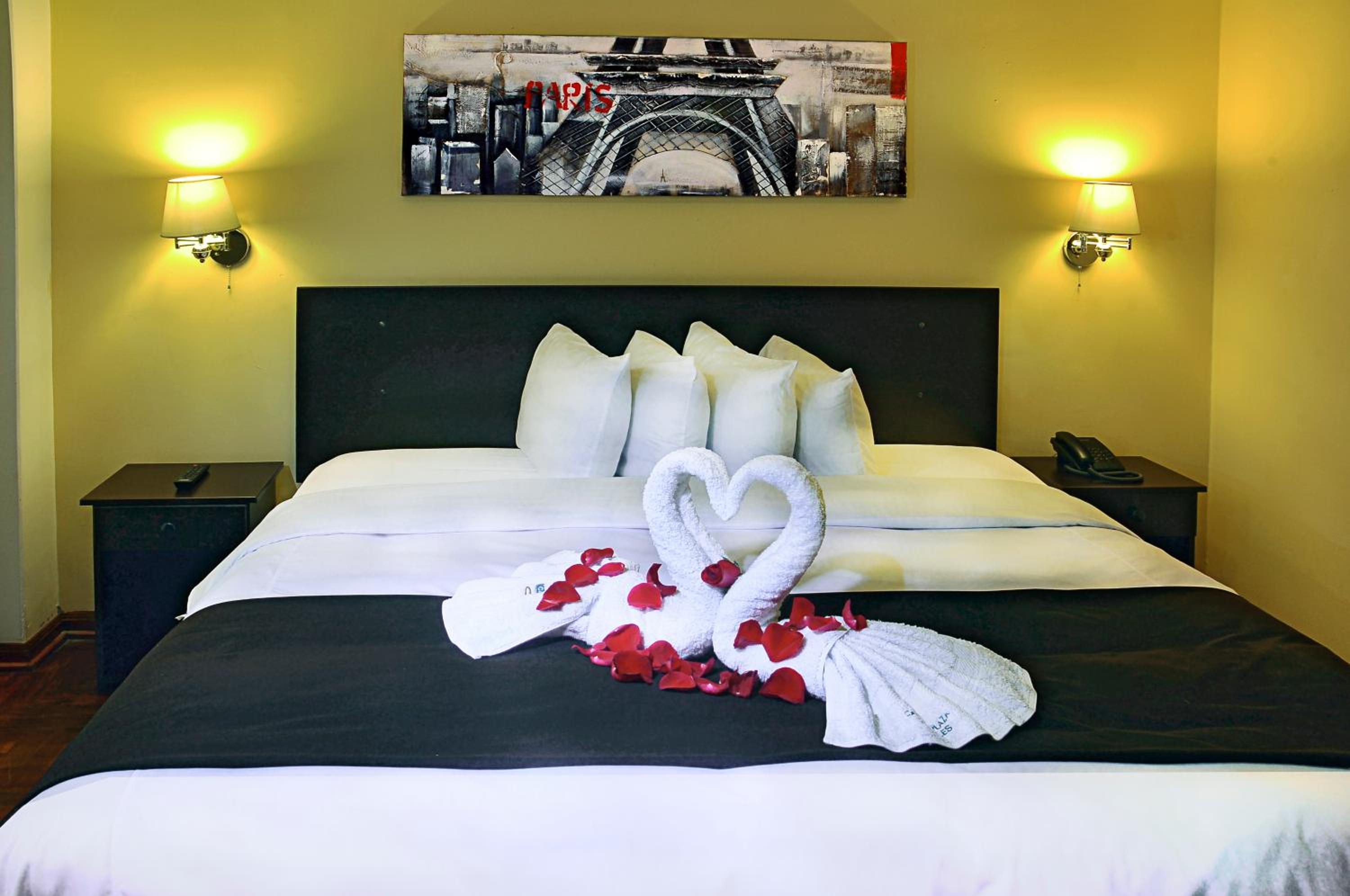 Double Room - Photo 14