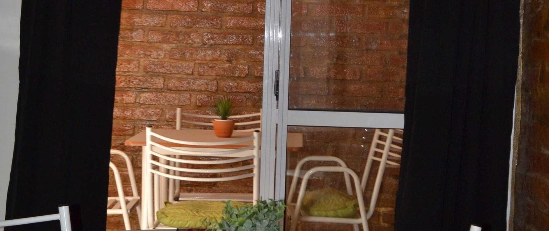 Apartment with Balcony photo 3