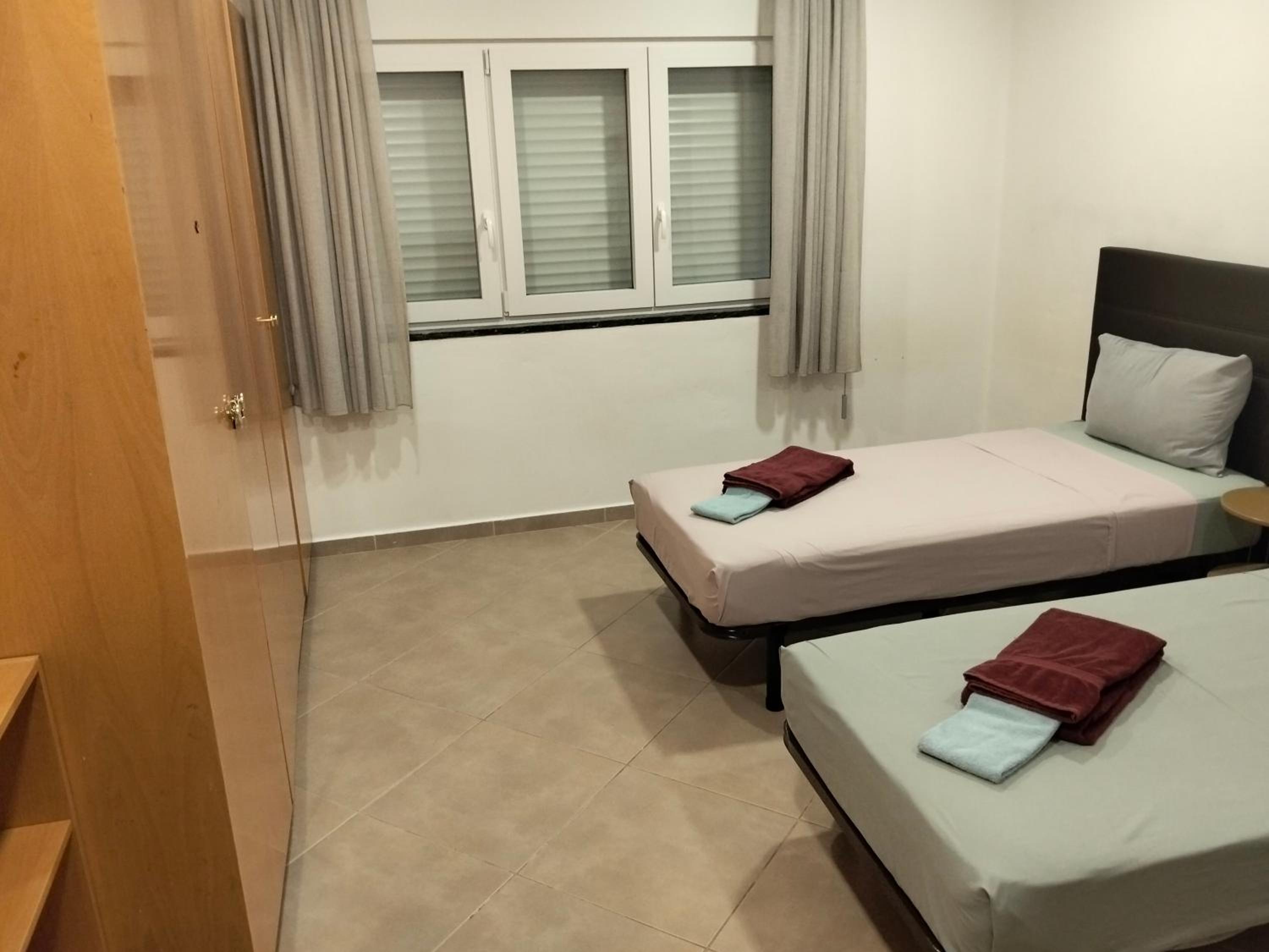 Quadruple Room, photo 6