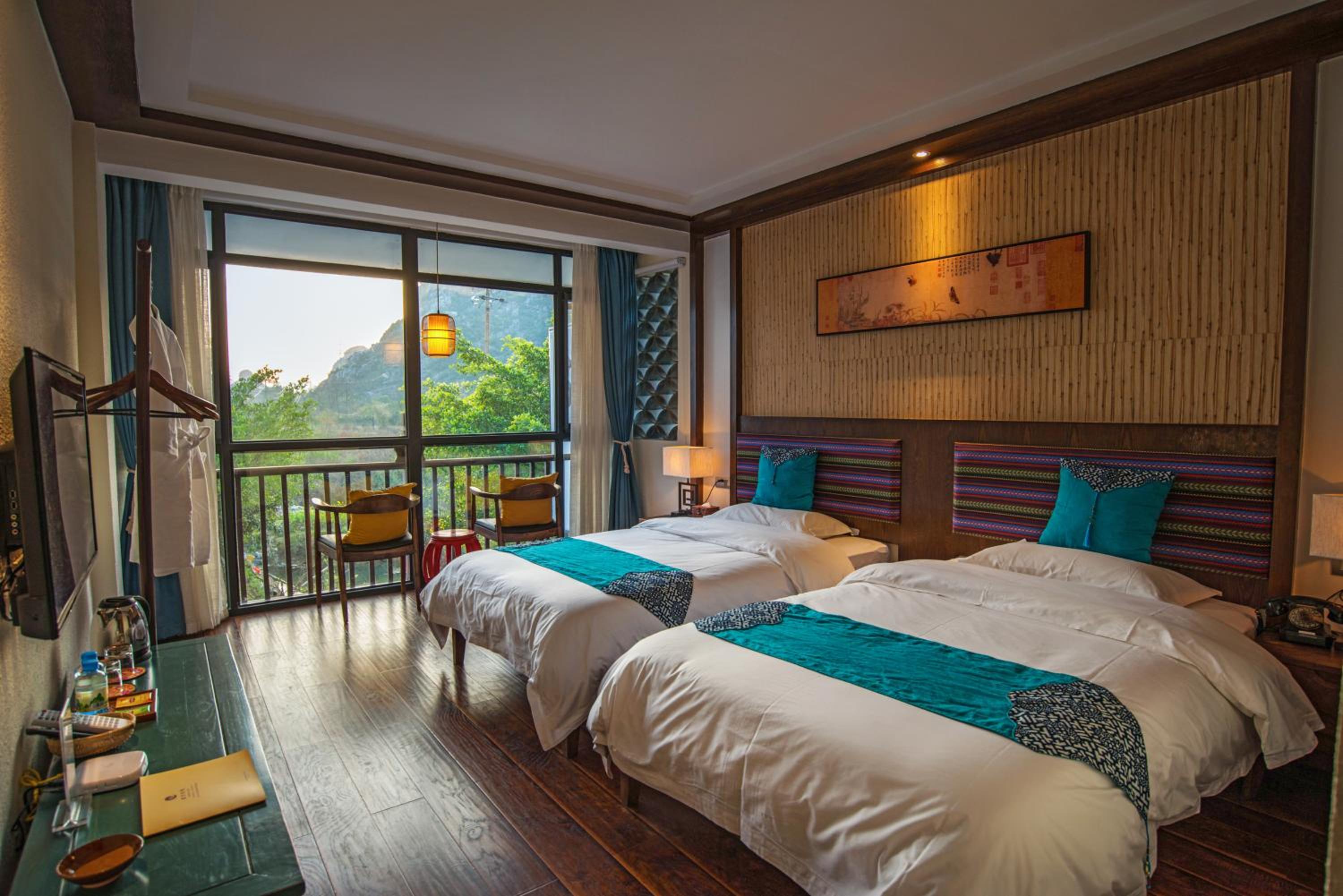 Deluxe Twin Room-free pick up available from train station for minimun 2 nights stay
