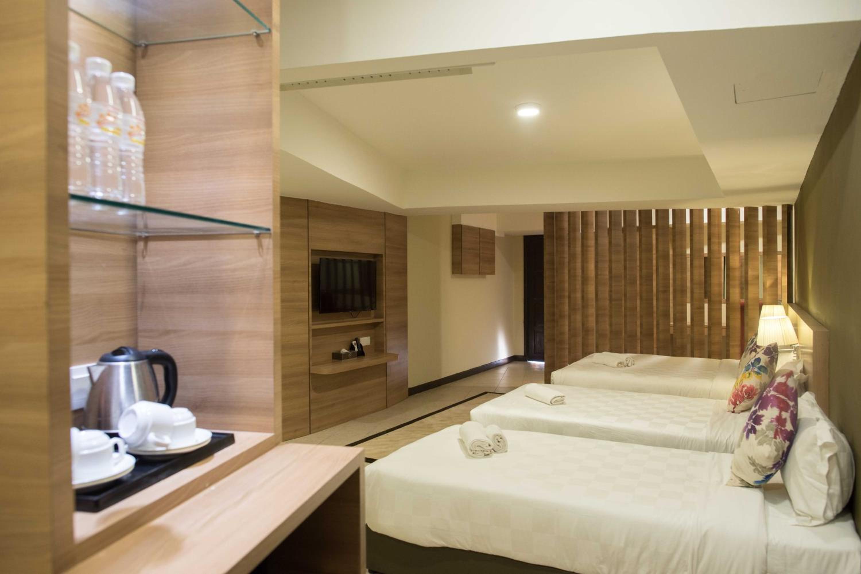 Deluxe Family Room - Photo 4